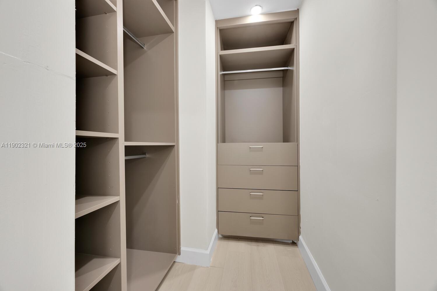 1213 La Mancha Ave, Coral Gables