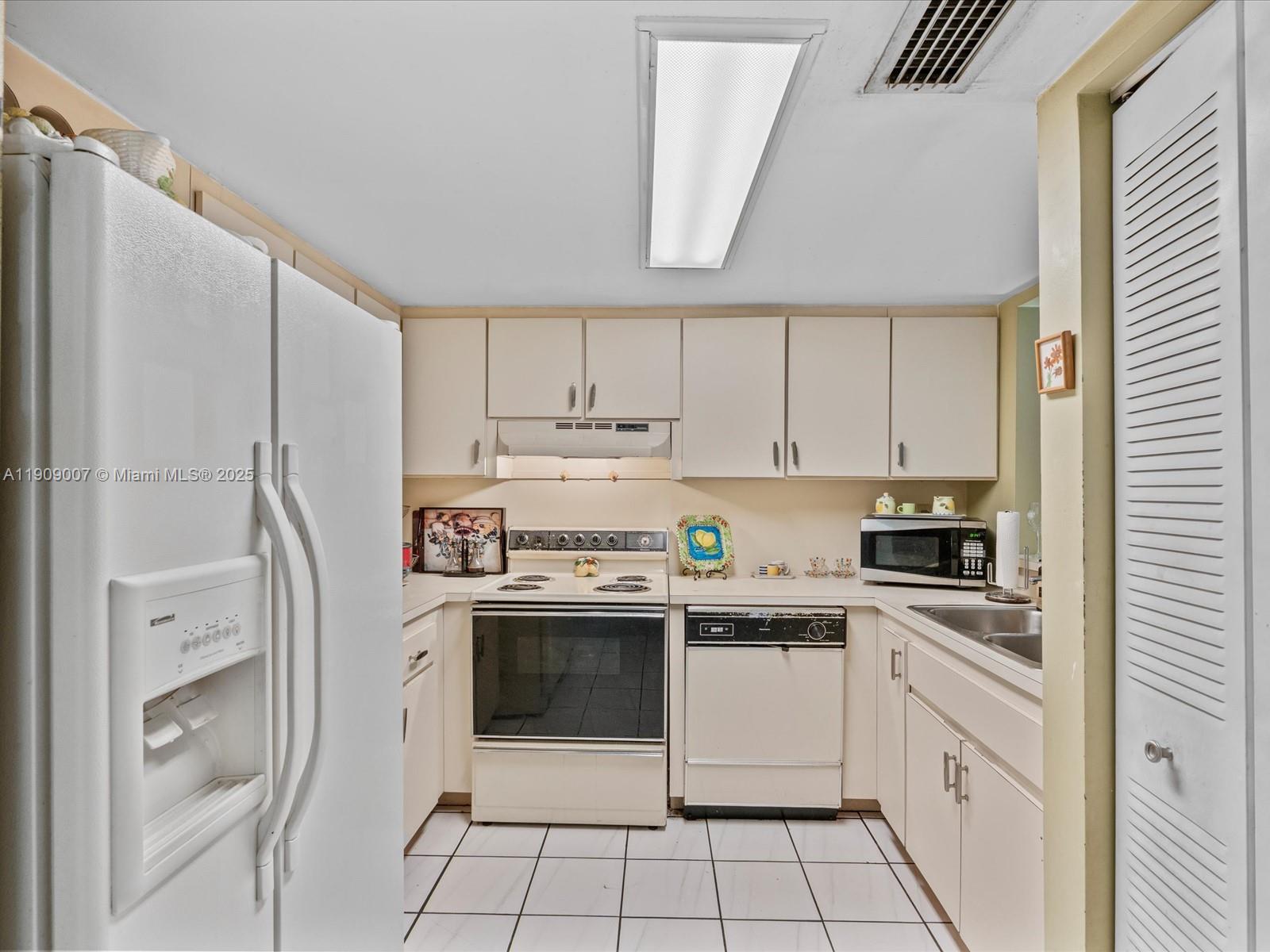 11840 SW 18th Ter # 94