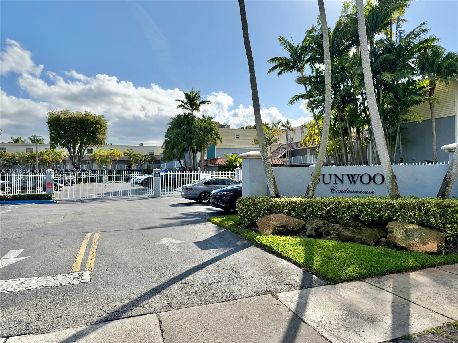 4600 SW 67th Ave # 215