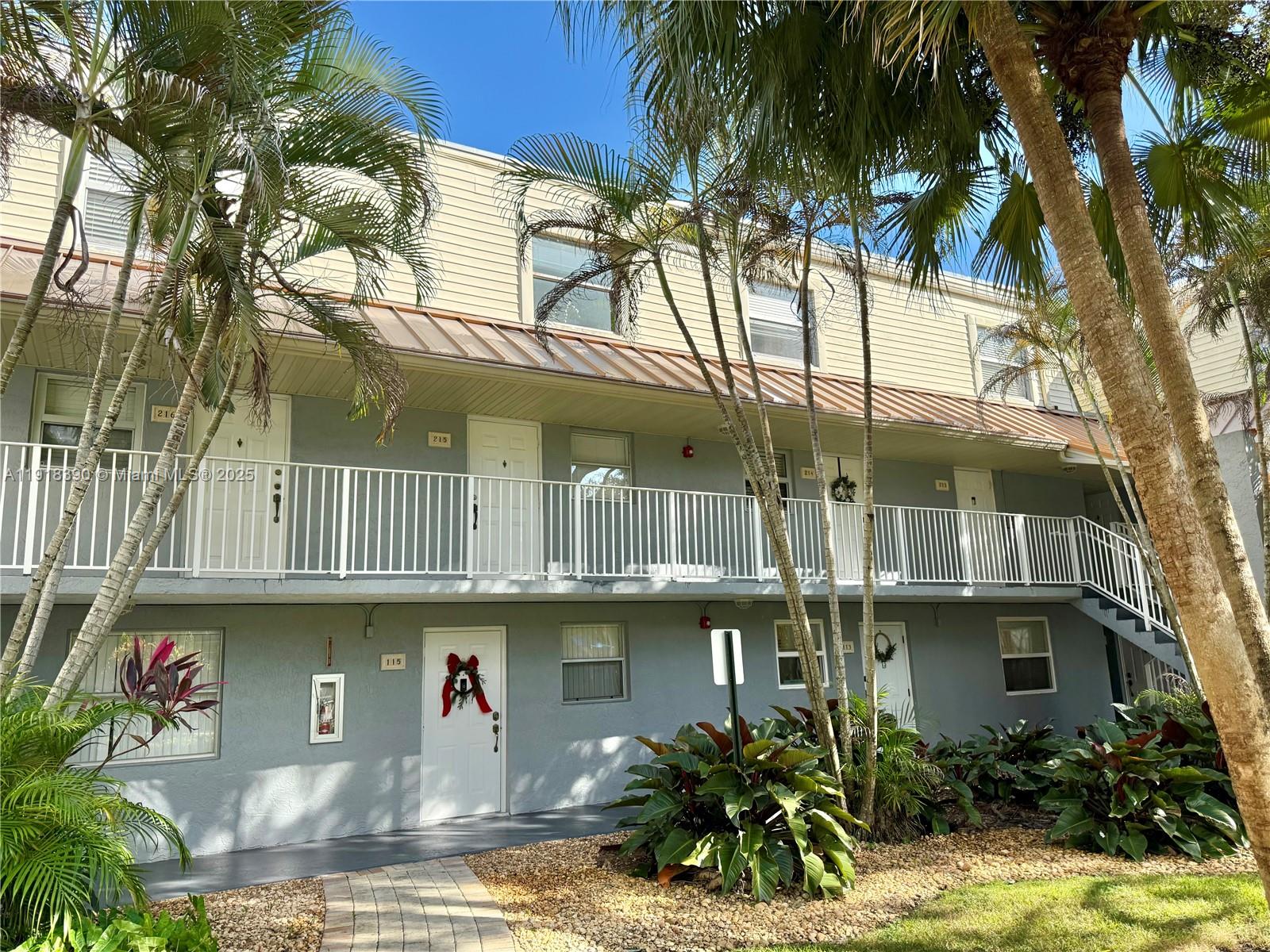 4600 SW 67th Ave # 215