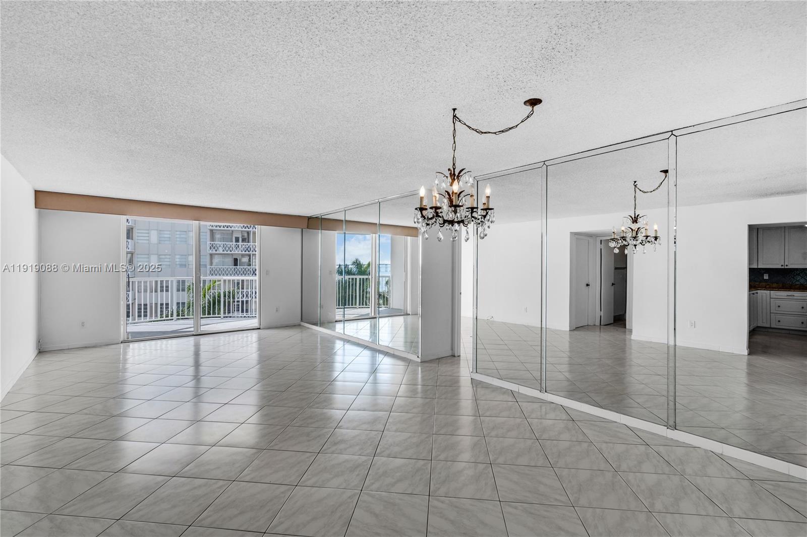1420 Brickell Bay Dr # 608B