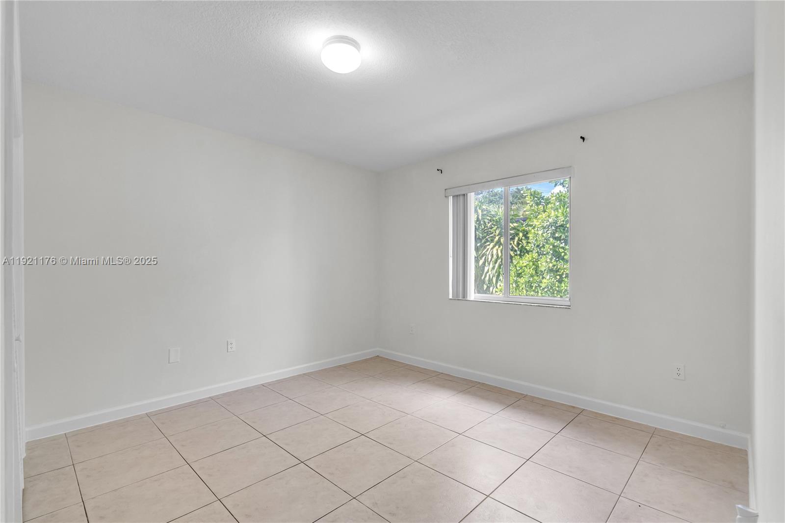 2815 SW 39th Ave # 2817