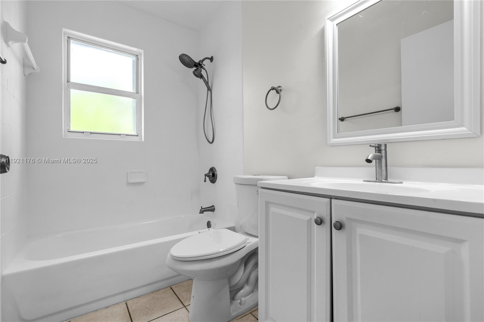 2815 SW 39th Ave # 2817