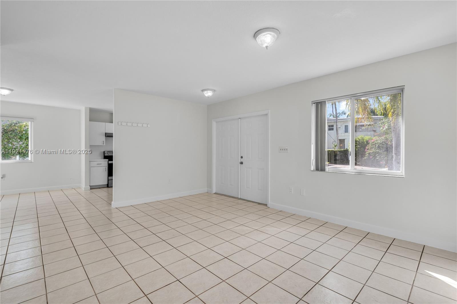 2815 SW 39th Ave # 2817