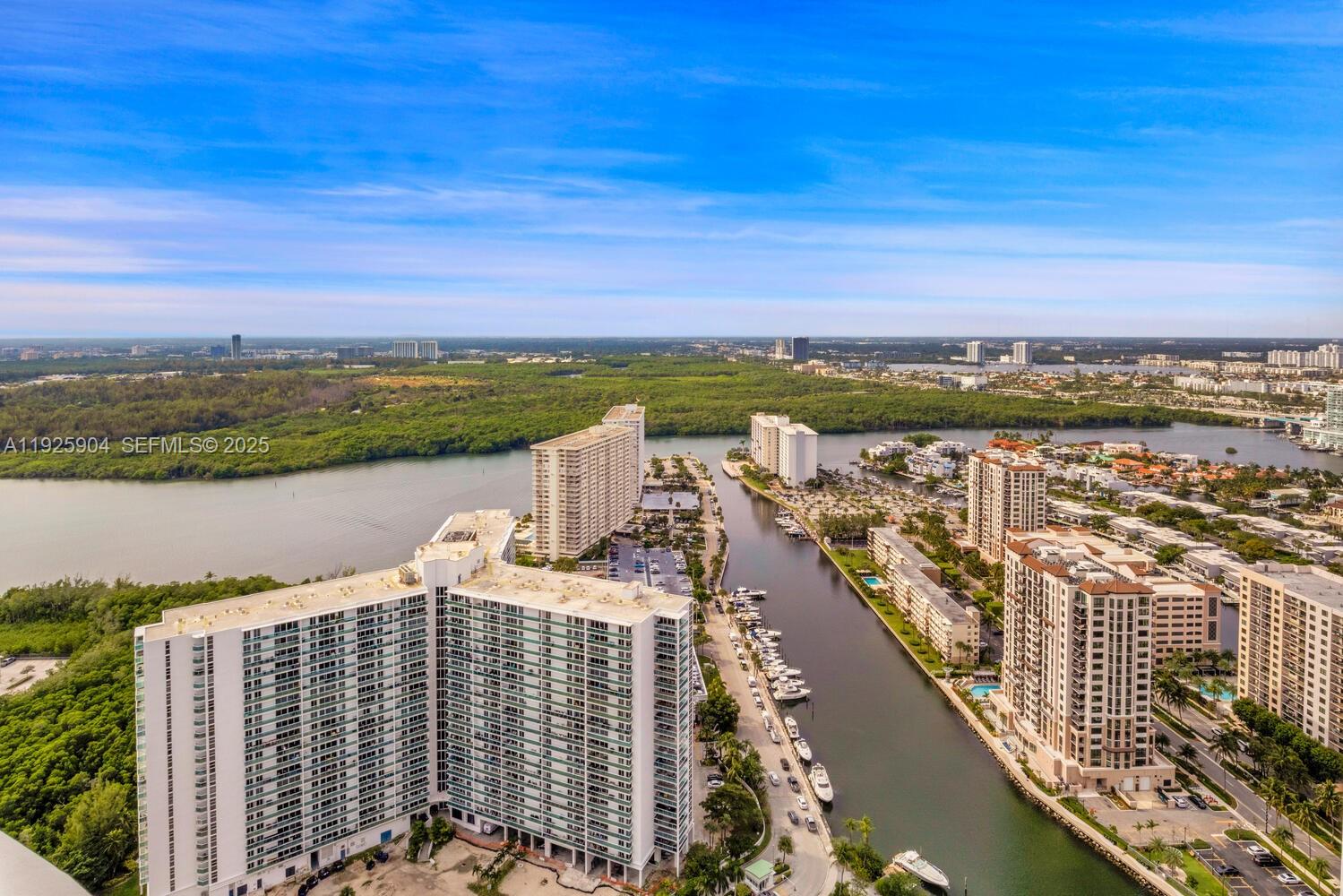 15701 Collins Ave # 3701