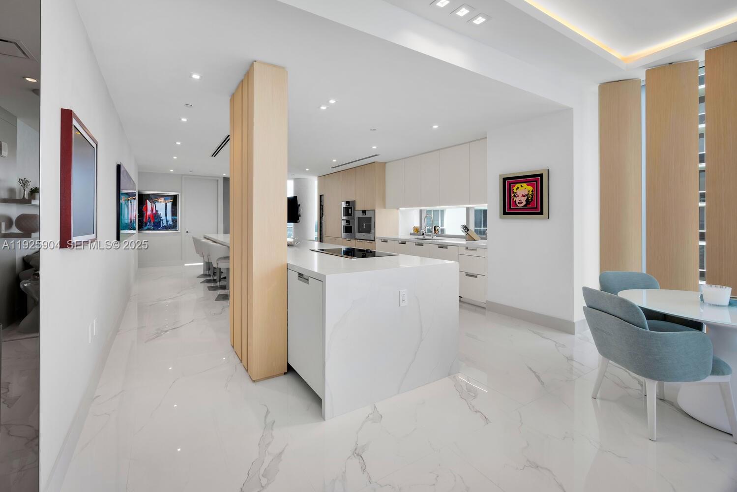 15701 Collins Ave # 3701