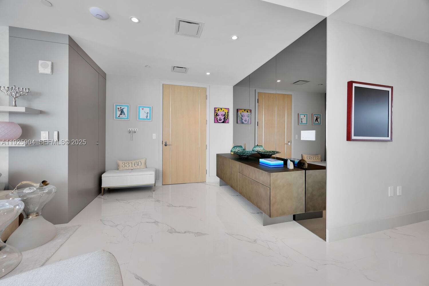 15701 Collins Ave # 3701