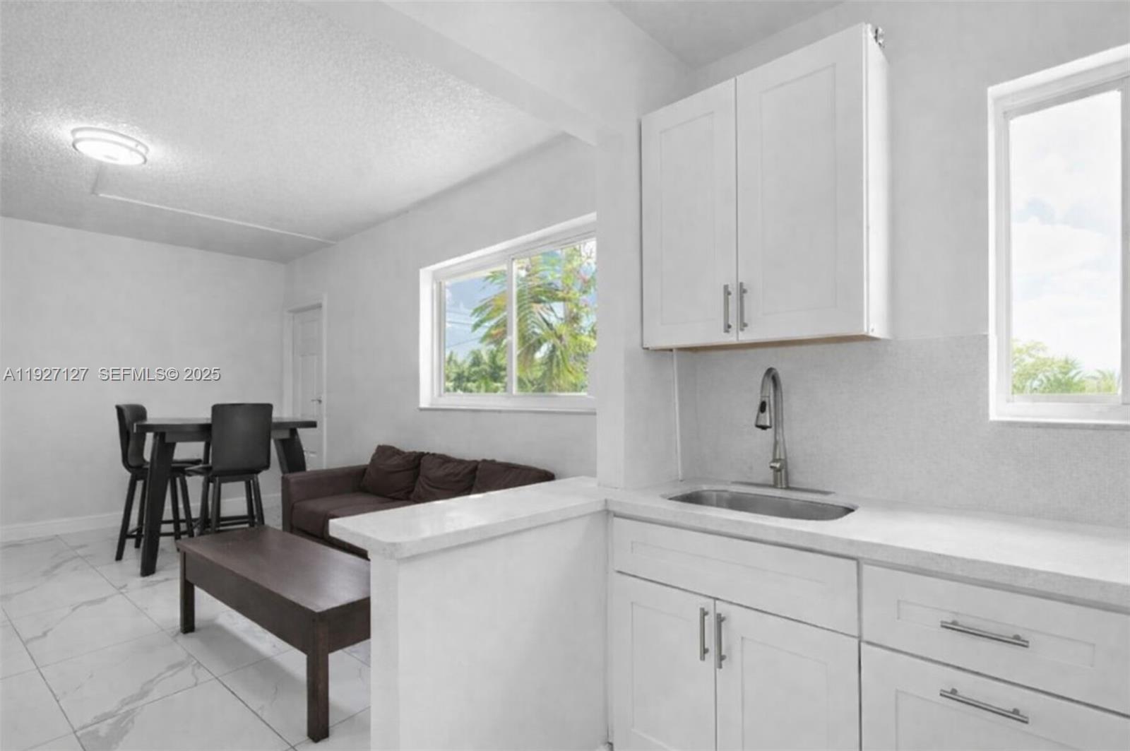 3601 SW 2nd St # 3601