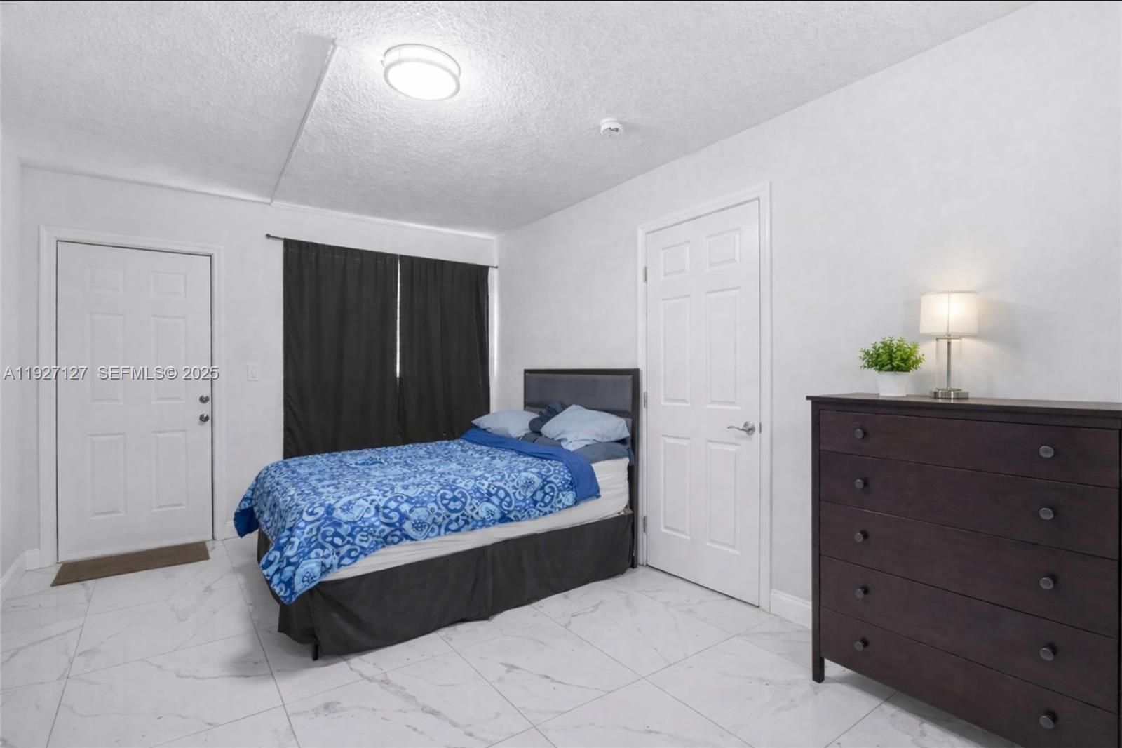 3601 SW 2nd St # 3601