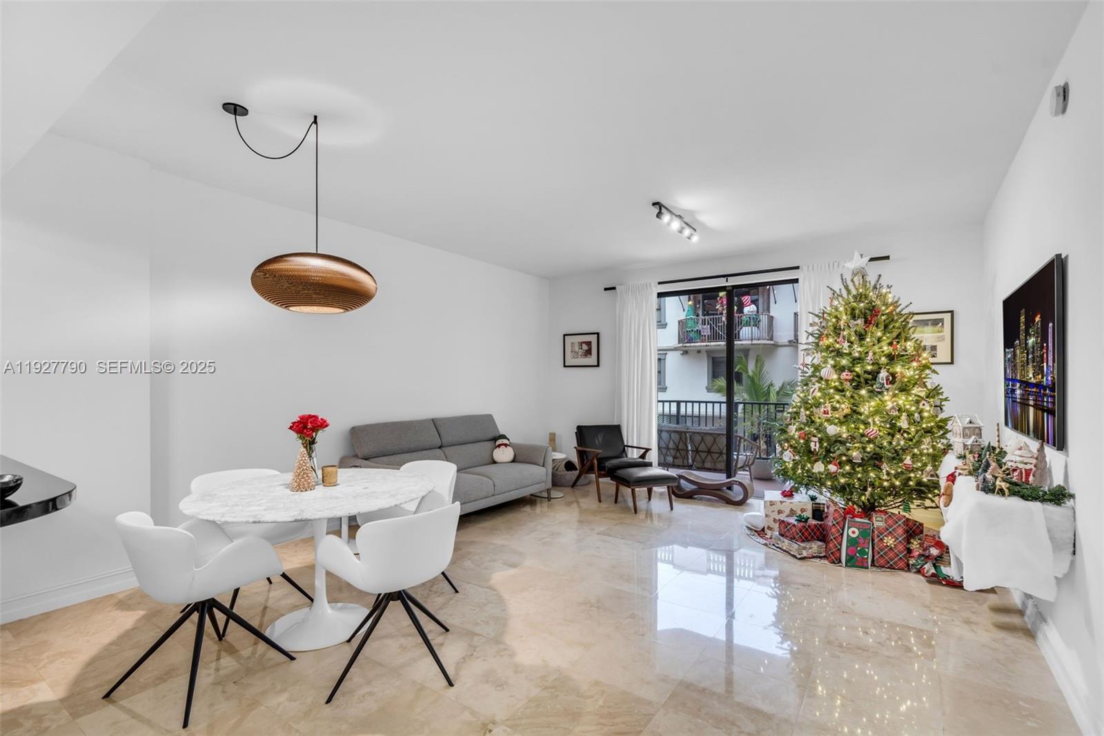 1650 Galiano St # 311