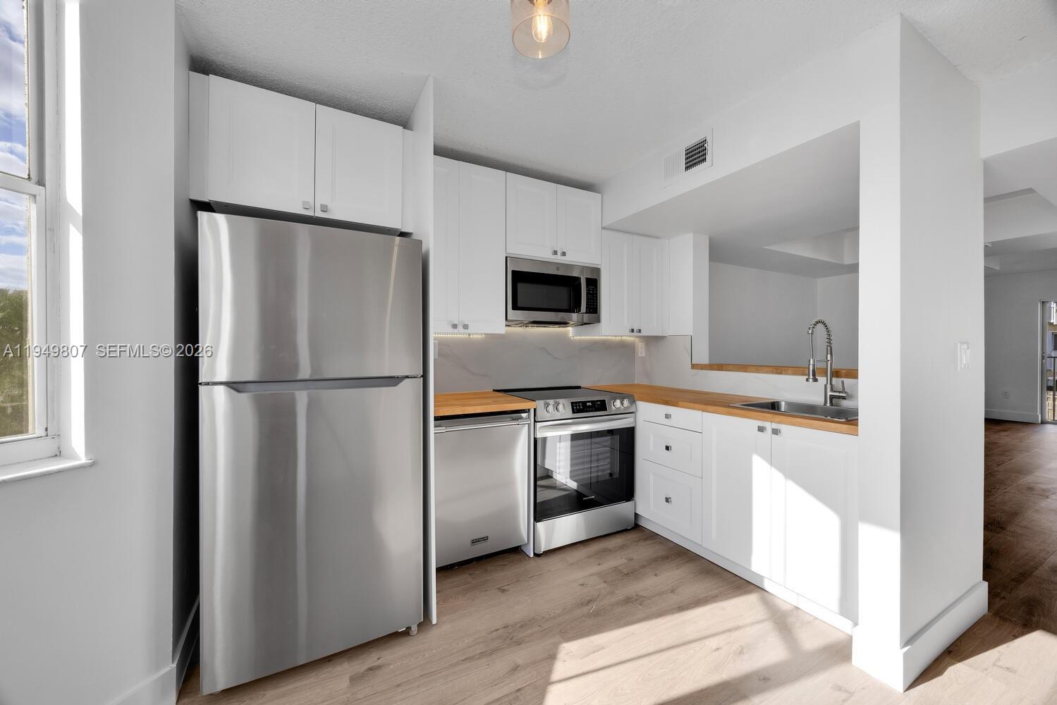 390 NW 86th Ct # 803