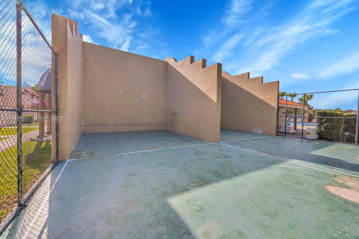 390 NW 86th Ct # 803