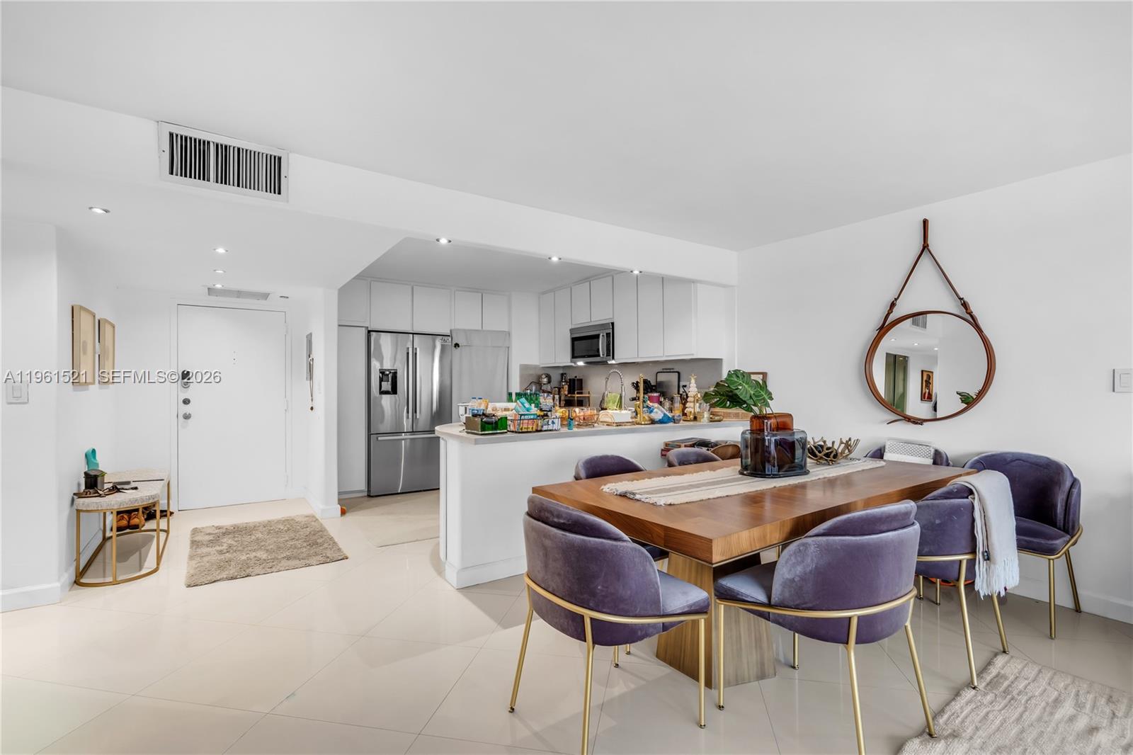 1925 Brickell Ave # 606