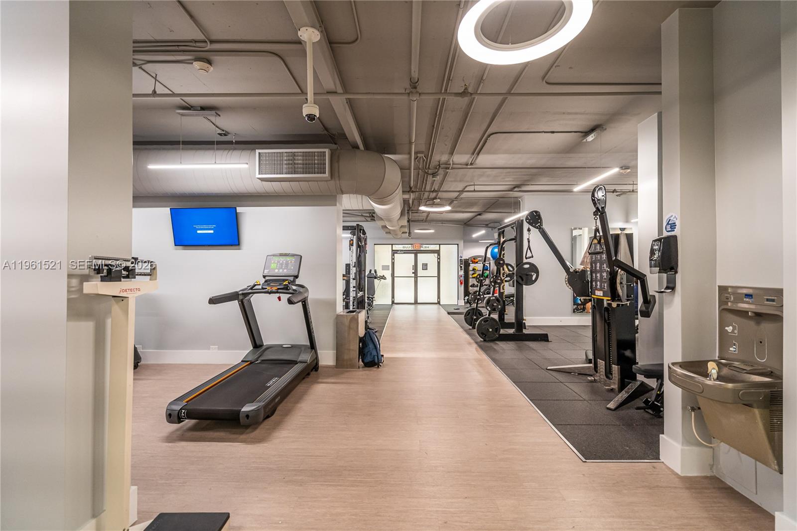 1925 Brickell Ave # 606