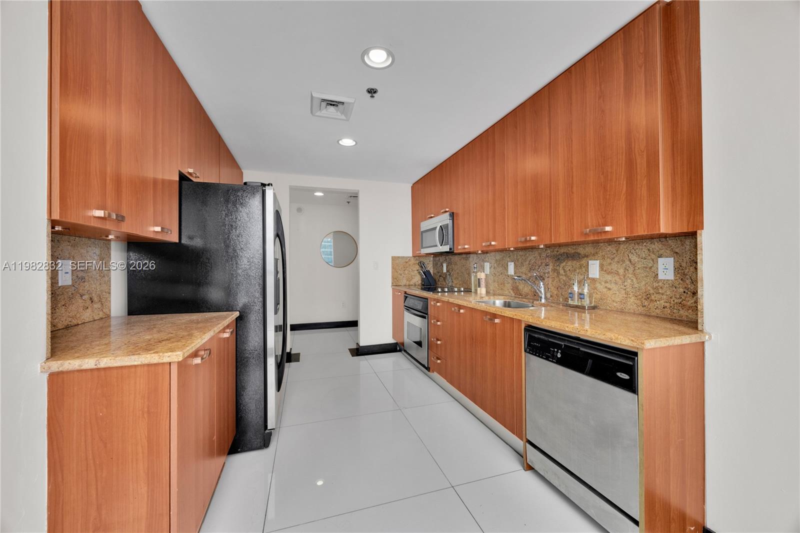 1395 Brickell Ave # 3404