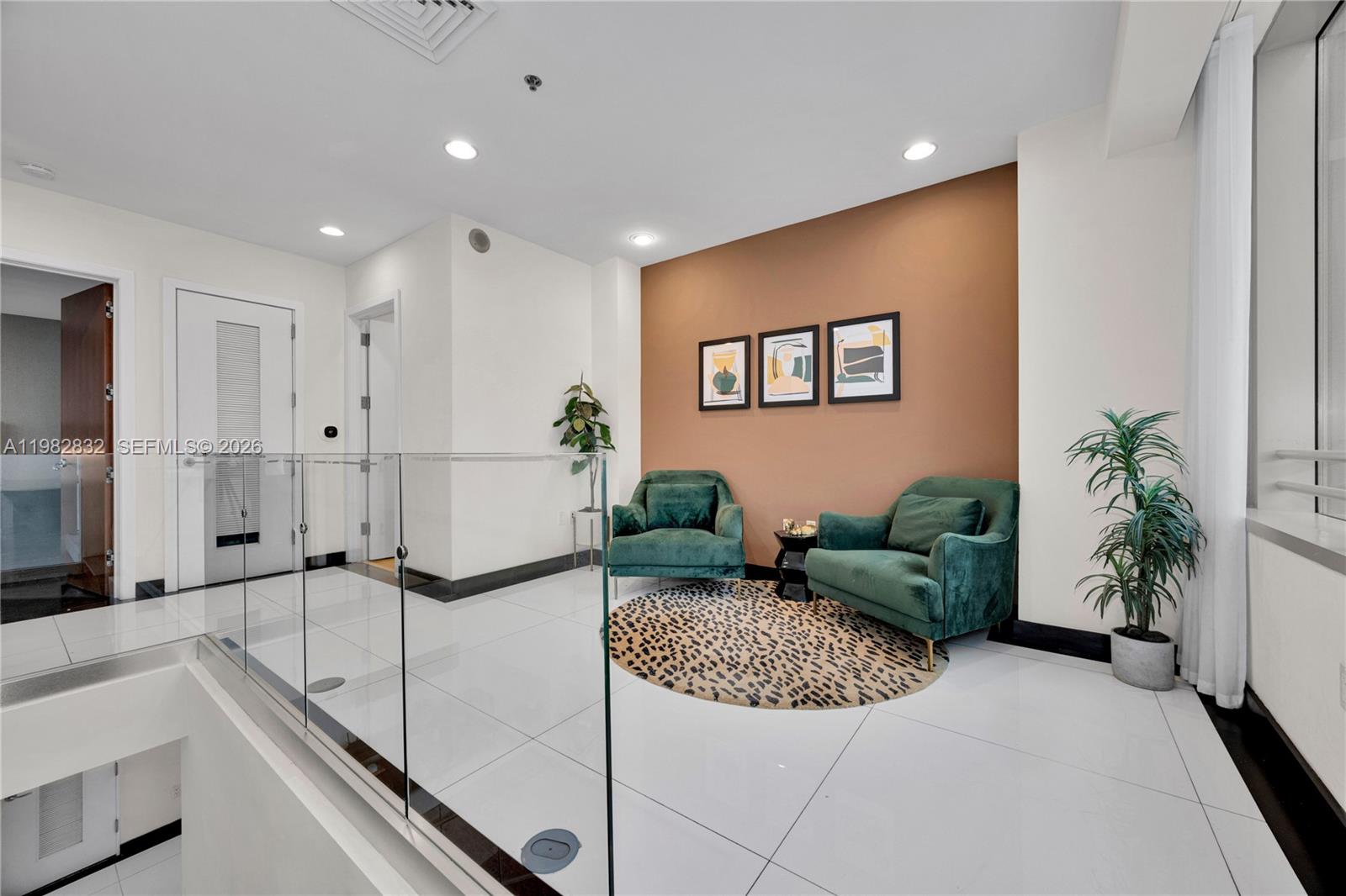 1395 Brickell Ave # 3404