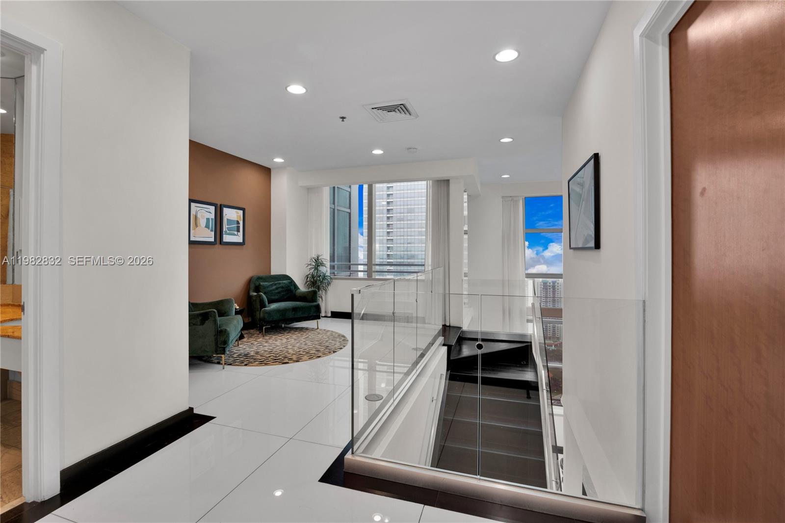 1395 Brickell Ave # 3404