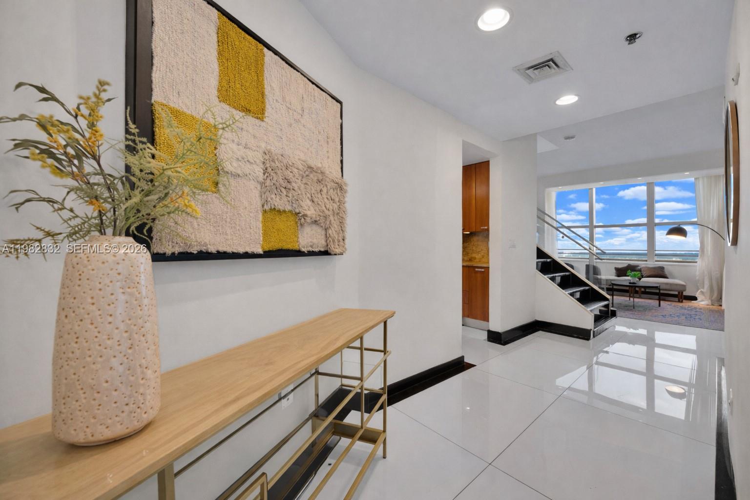 1395 Brickell Ave # 3404