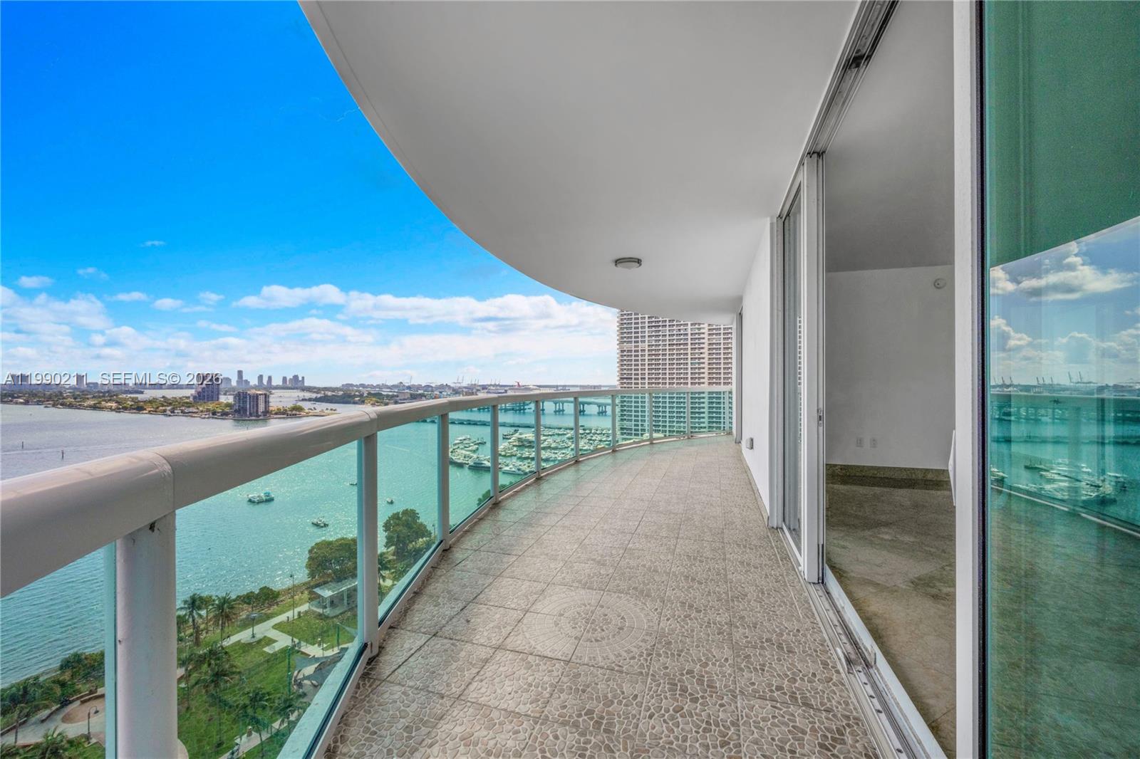 1800 N Bayshore Dr # 1901