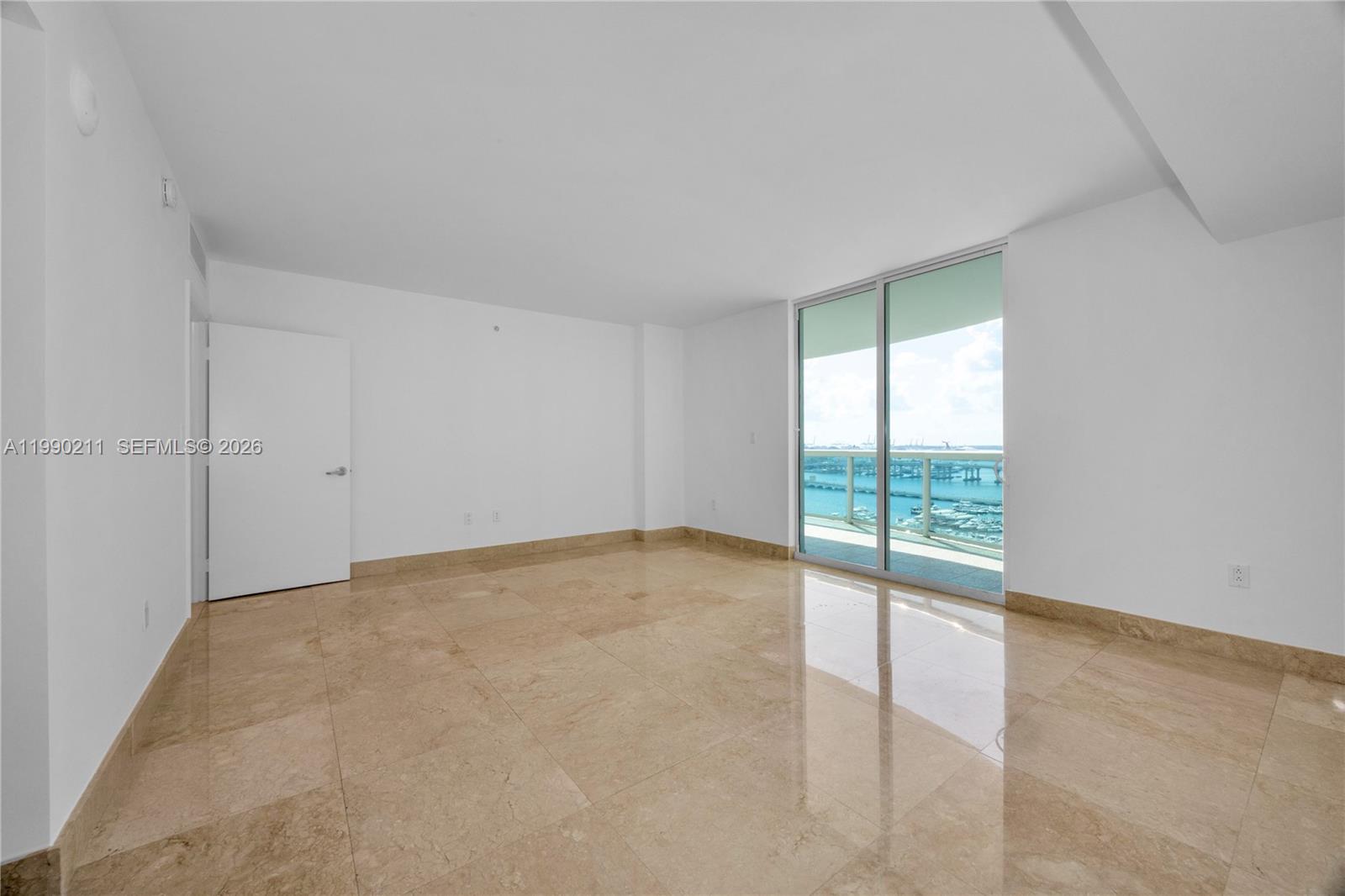 1800 N Bayshore Dr # 1901
