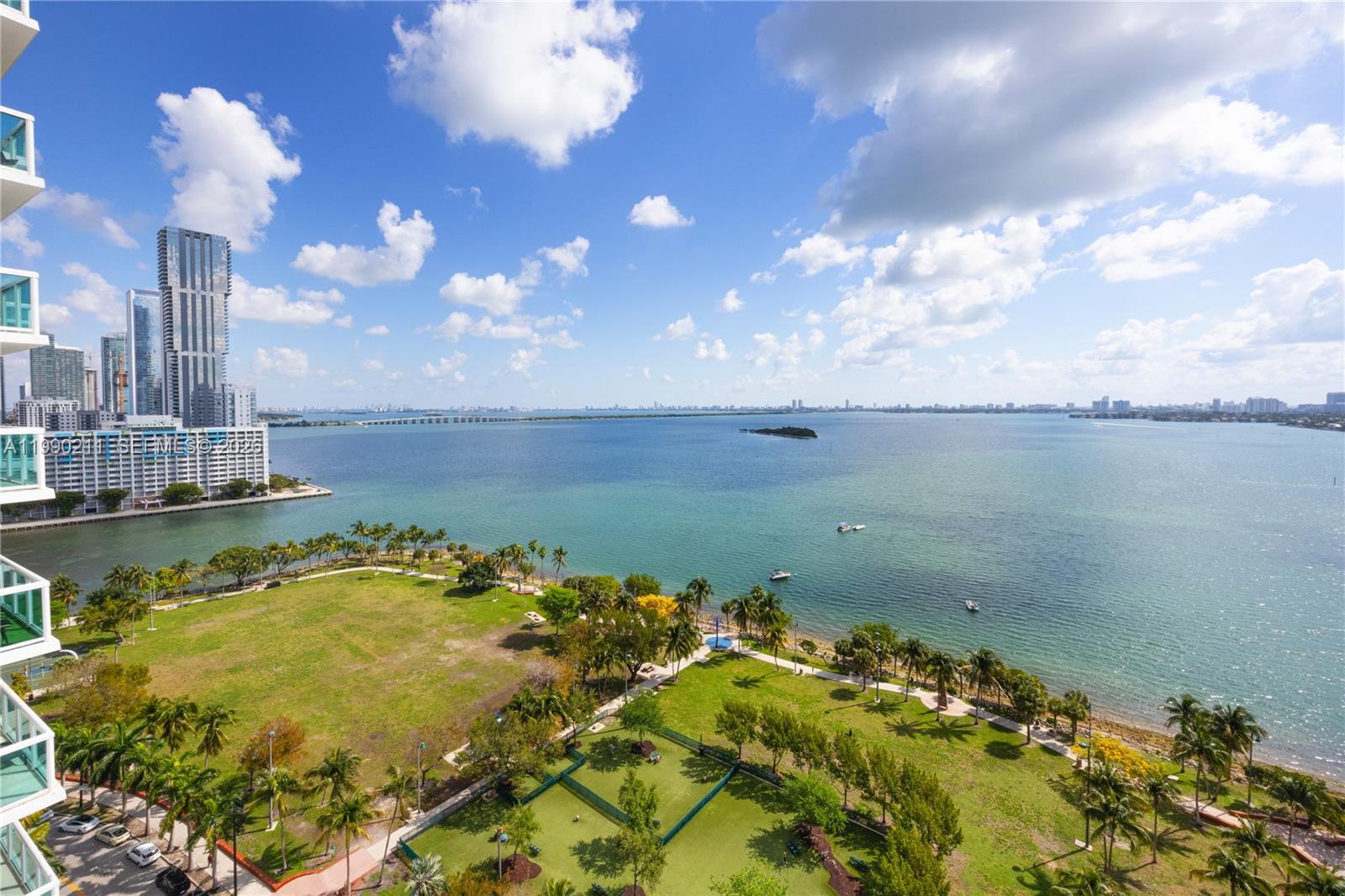 1800 N Bayshore Dr # 1901