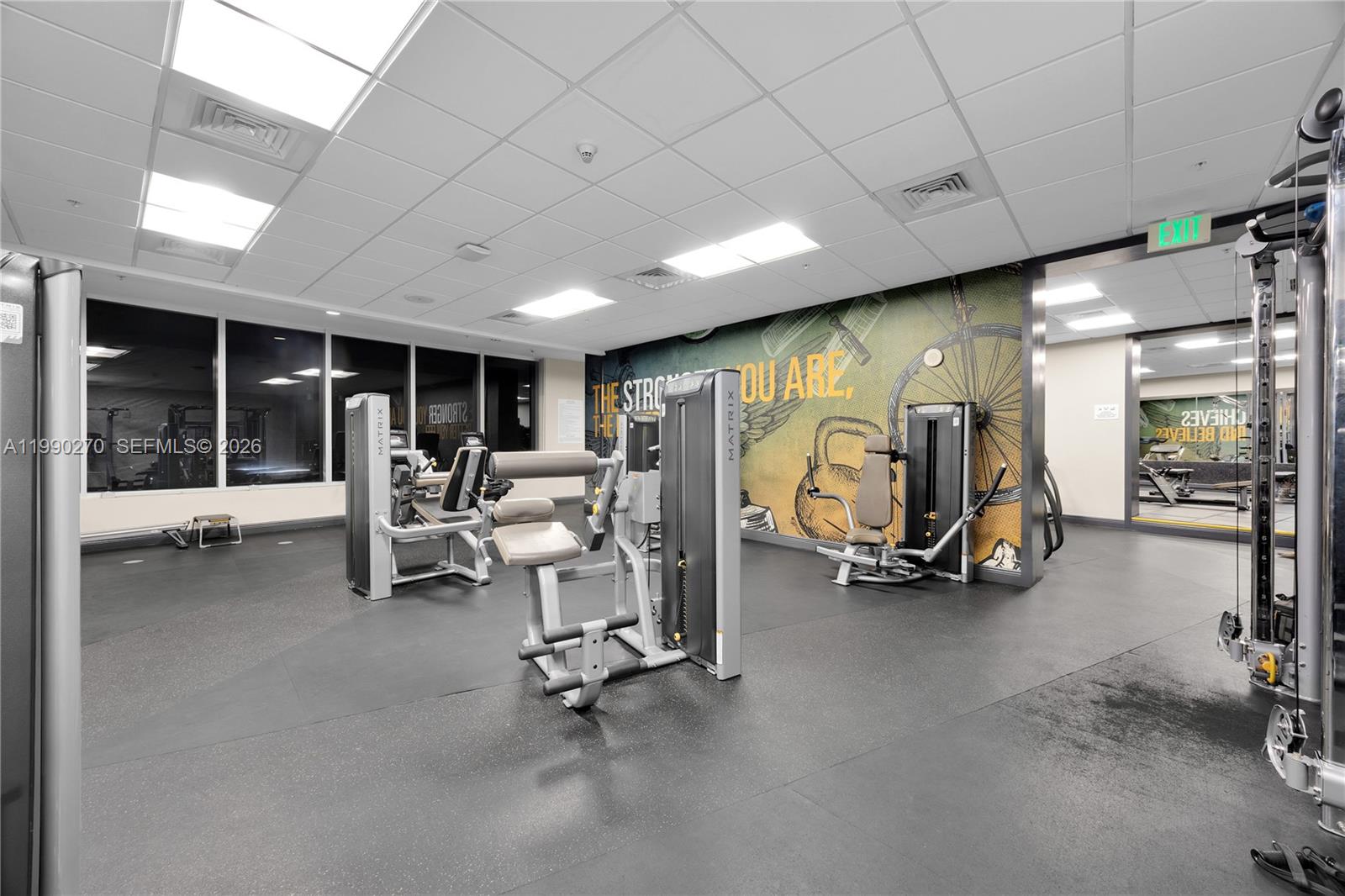 1750 N Bayshore Dr # 2804