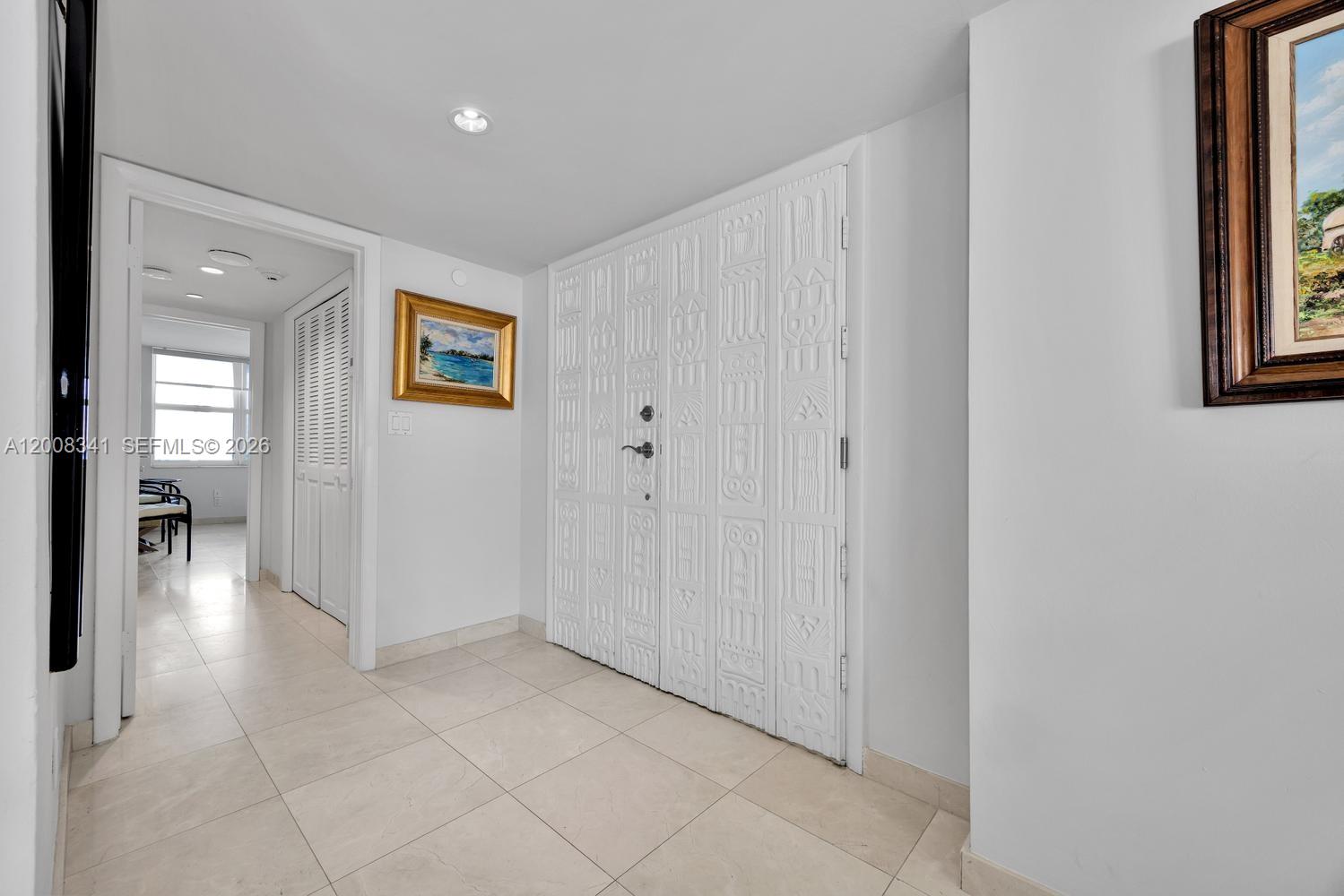 607 Ocean Dr # 11K