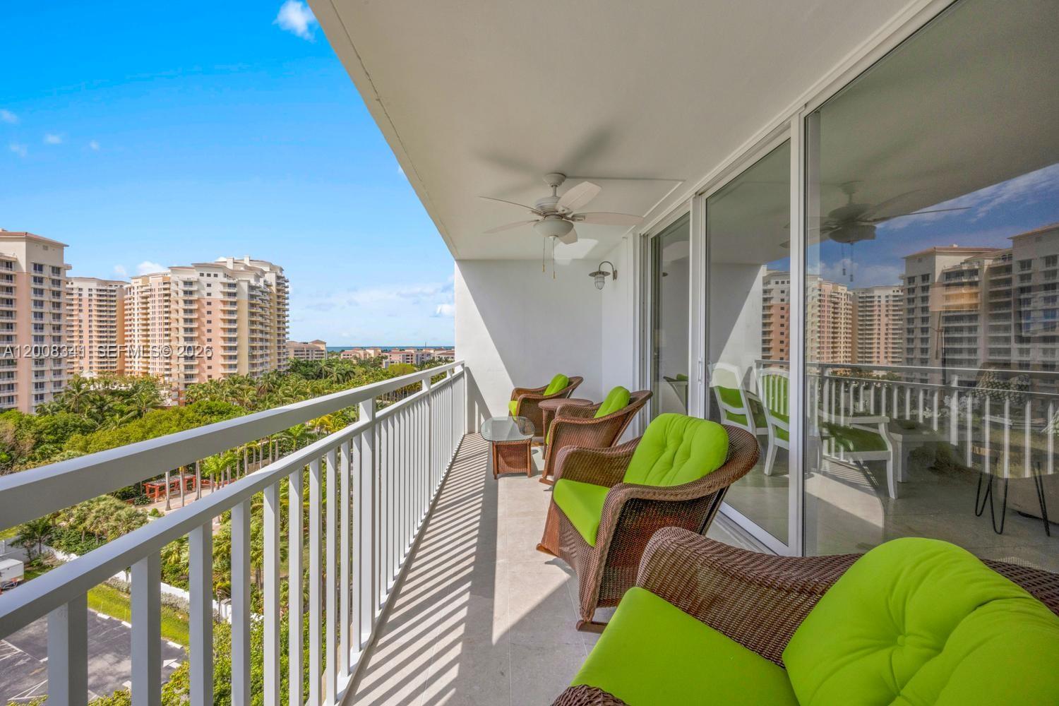 607 Ocean Dr # 11K