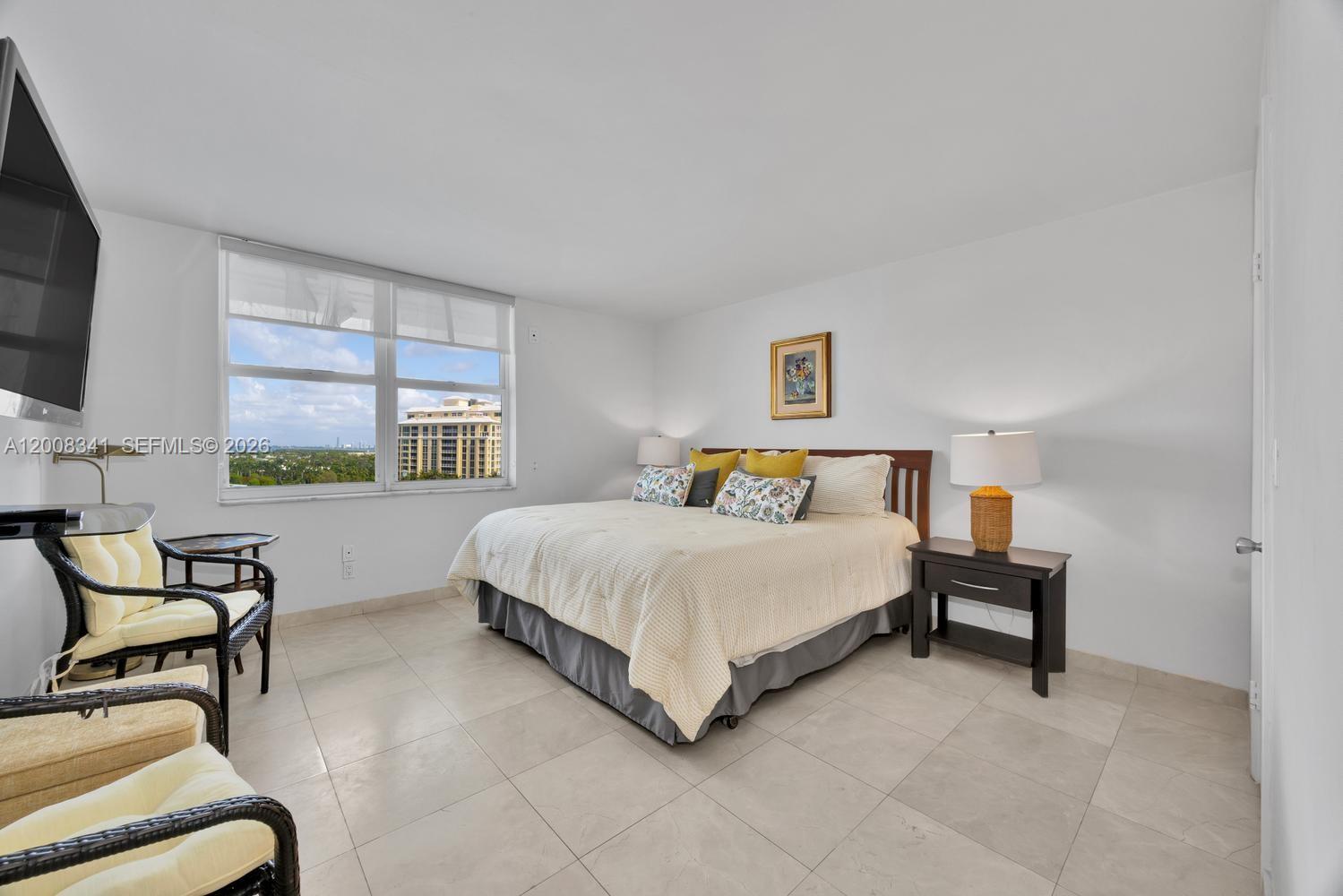 607 Ocean Dr # 11K