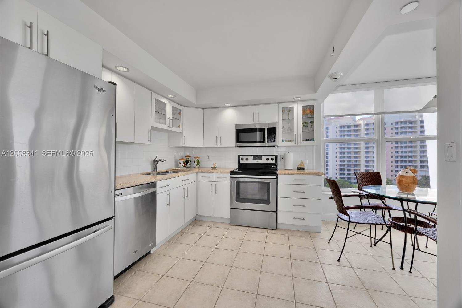 607 Ocean Dr # 11K