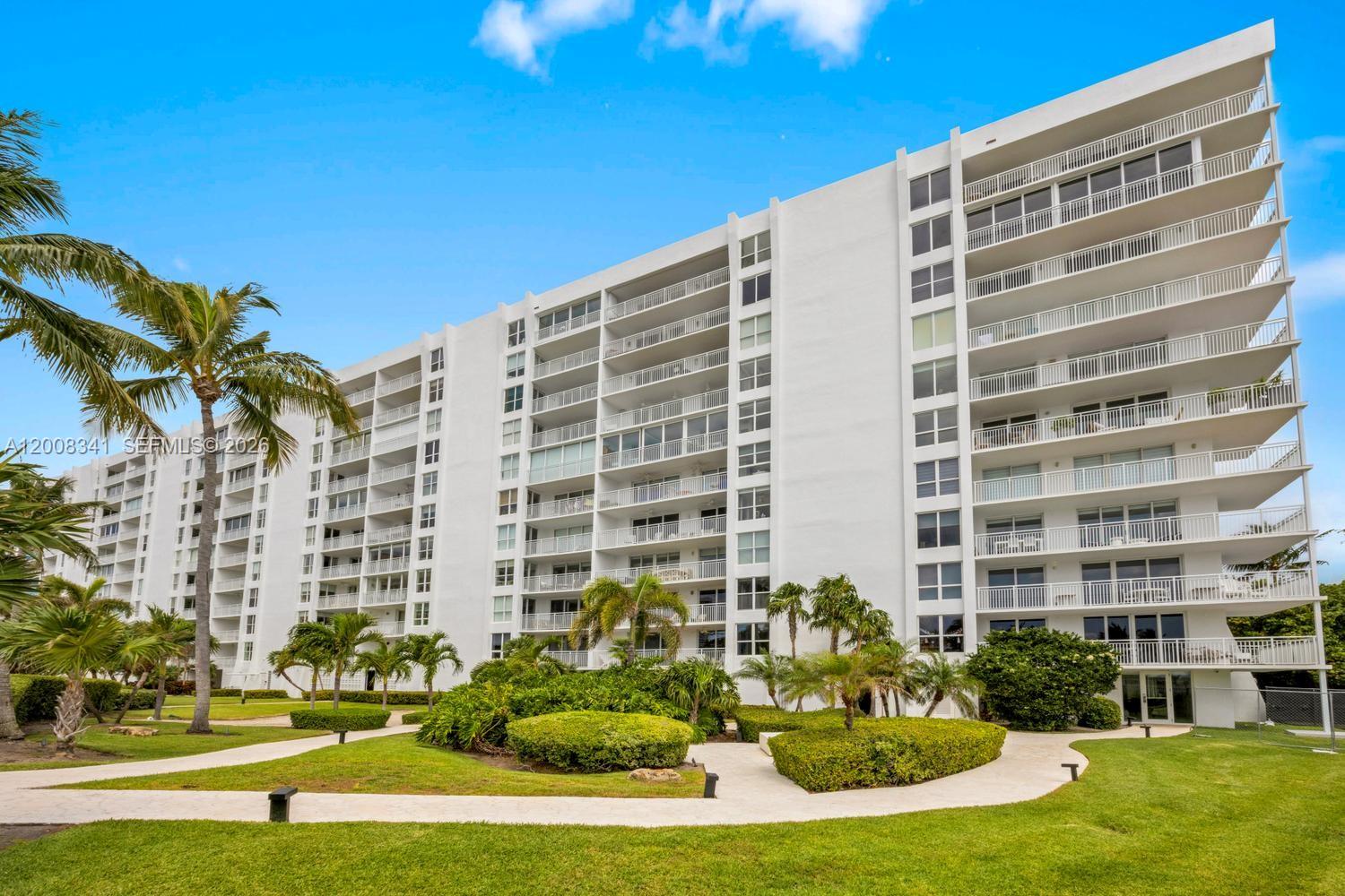 607 Ocean Dr # 11K