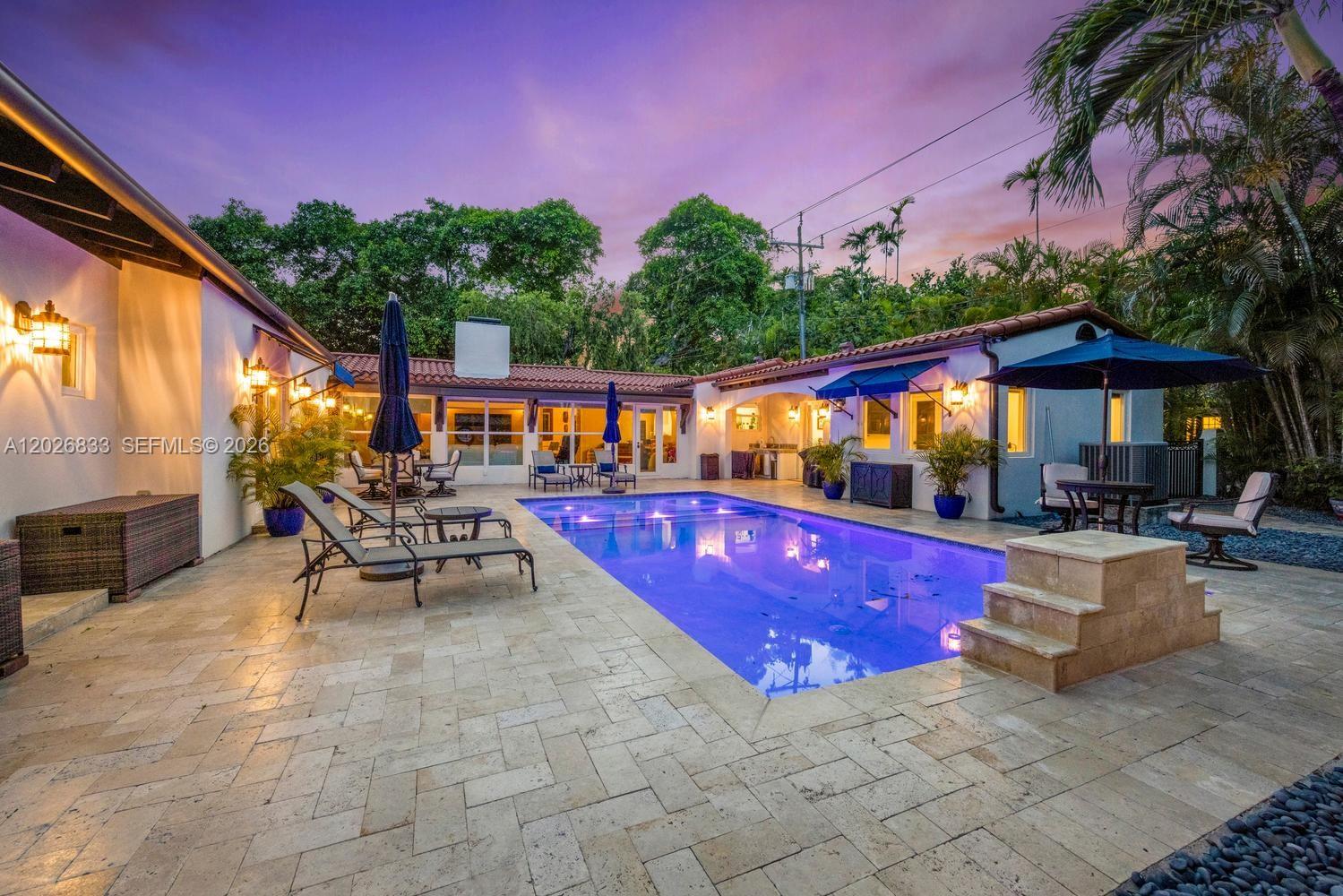 1809 Granada Blvd