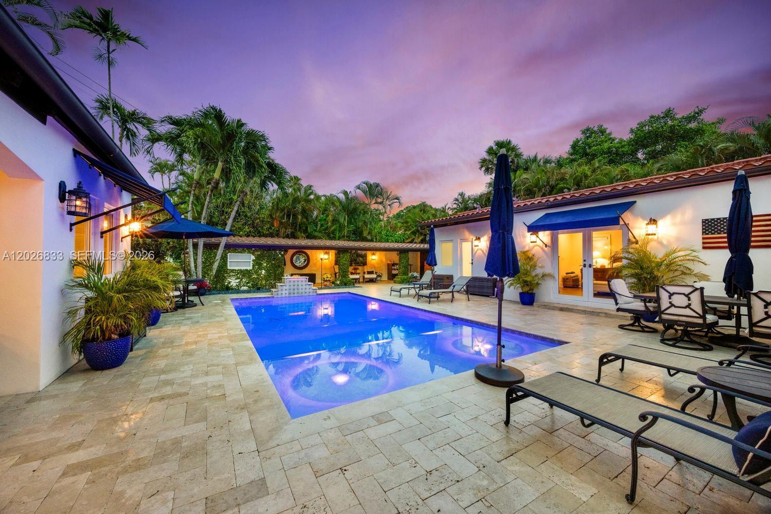 1809 Granada Blvd