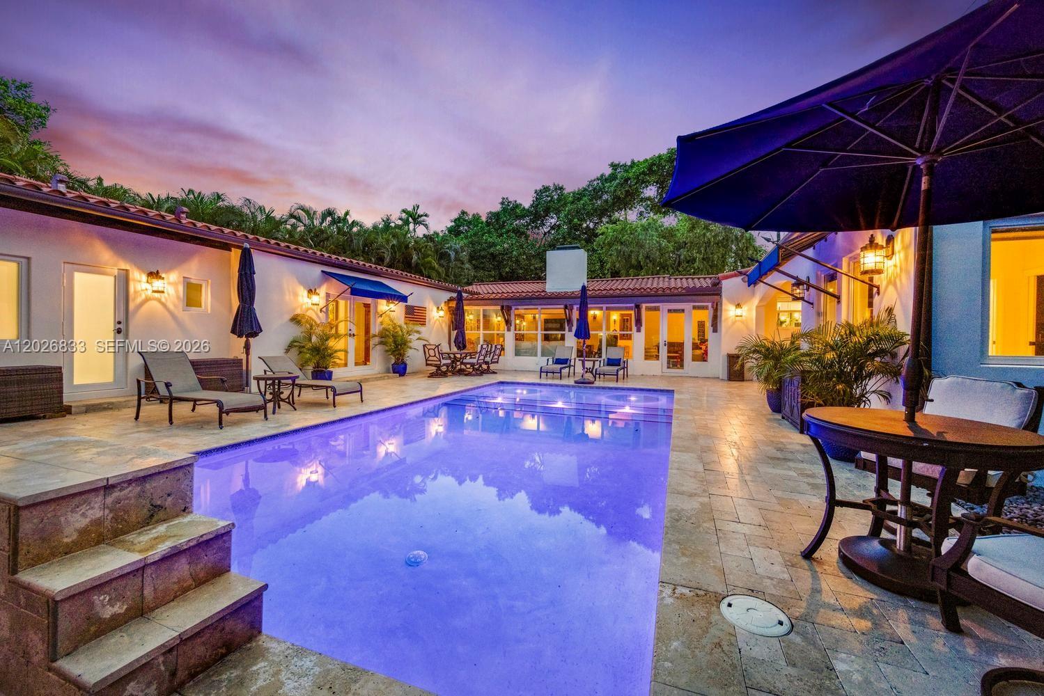 1809 Granada Blvd
