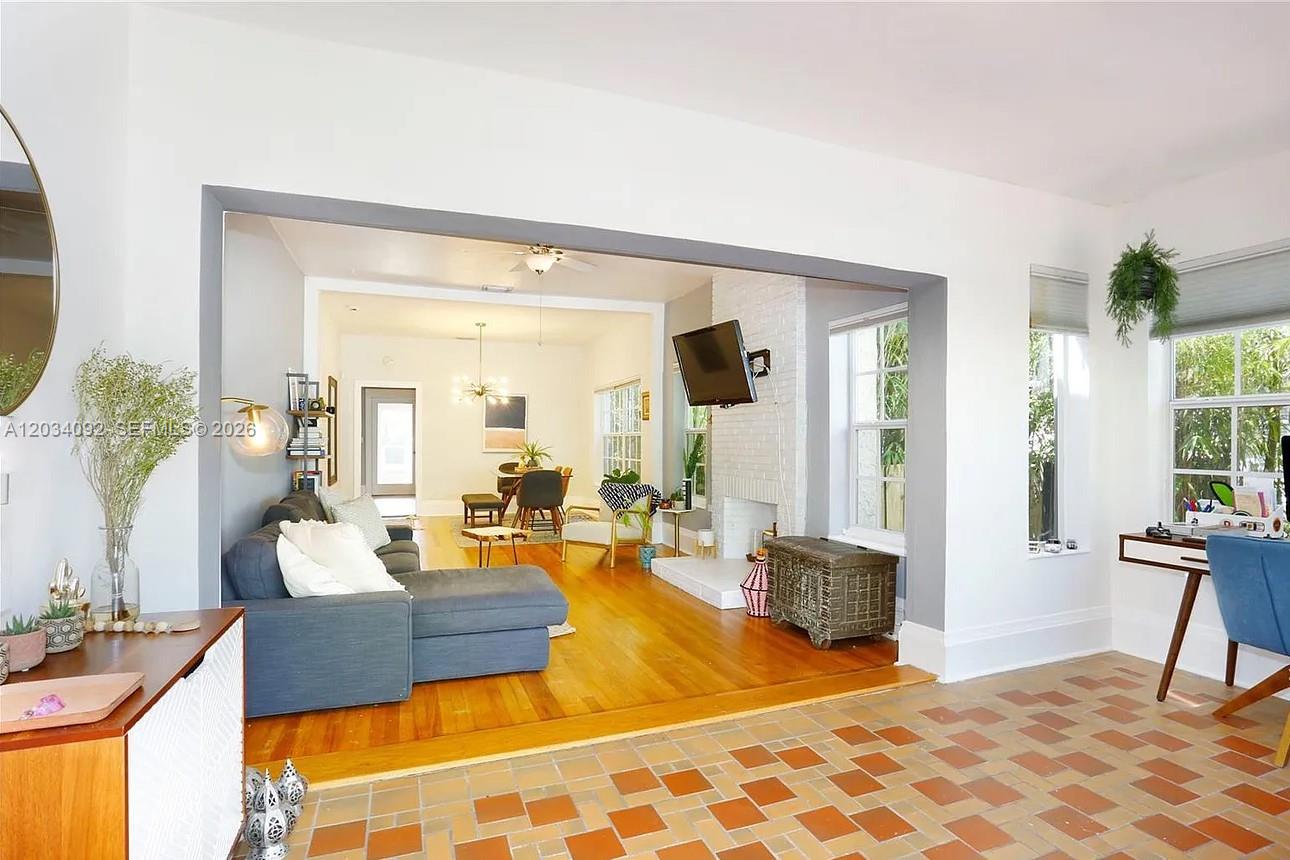 452 SW 26th Rd