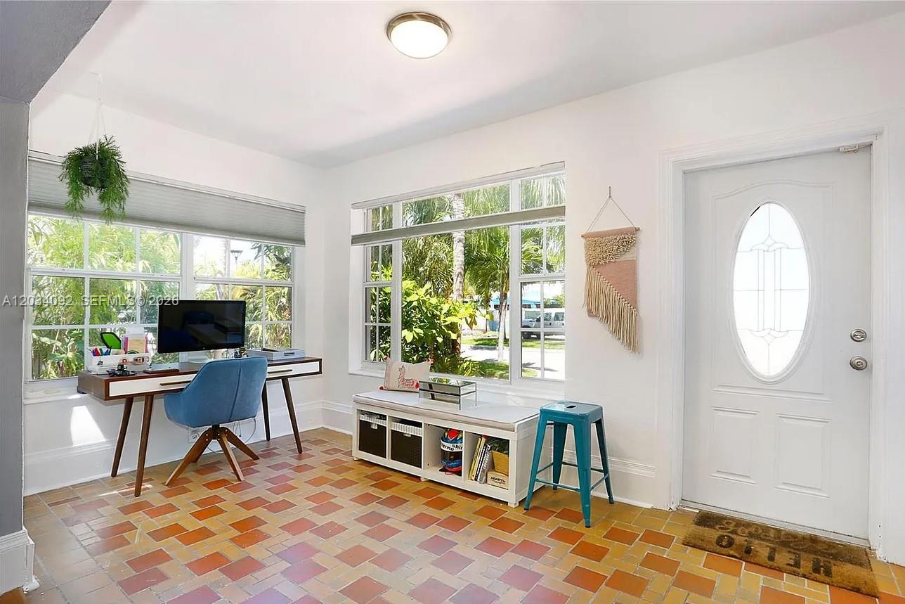 452 SW 26th Rd