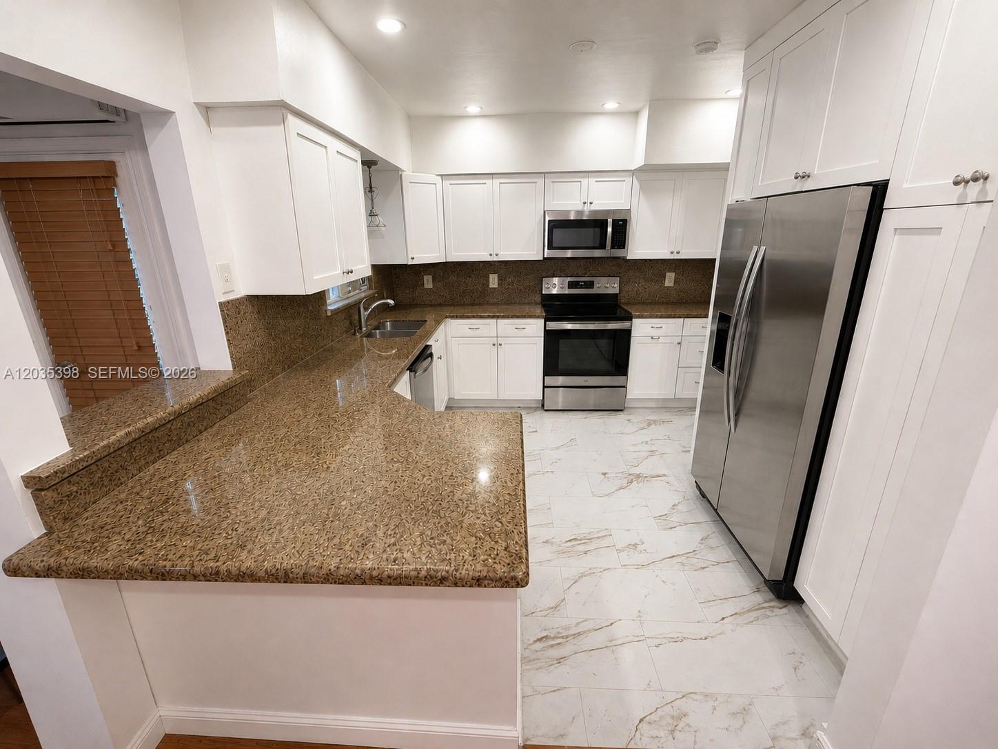155 Ponce De Leon Blvd