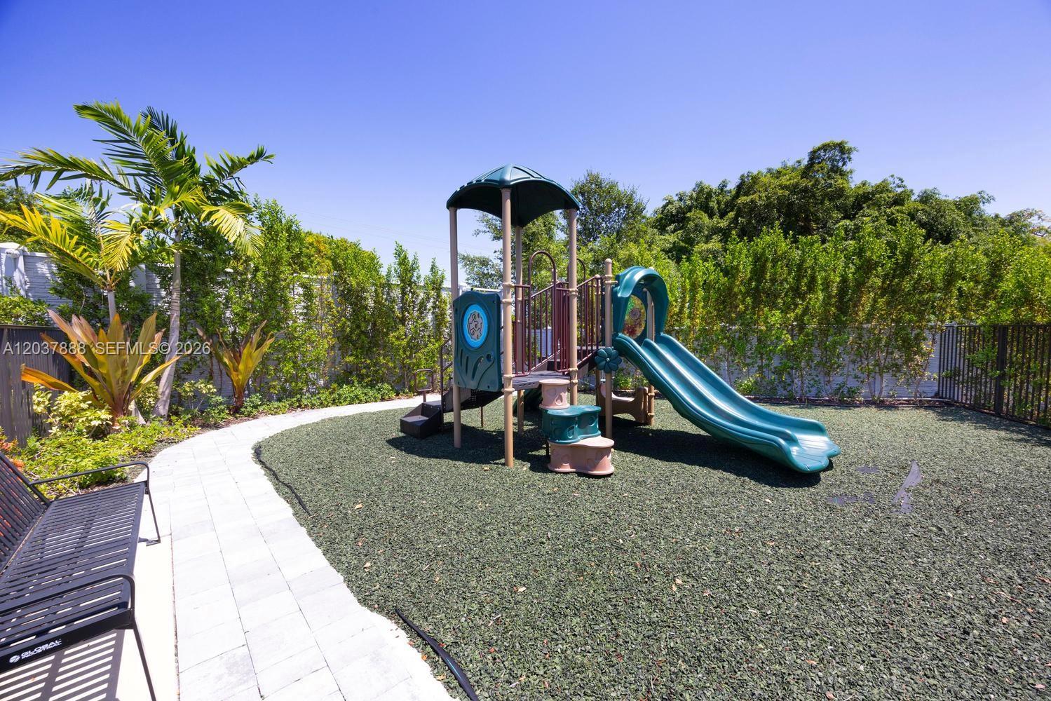 12021 SW 82nd Pl