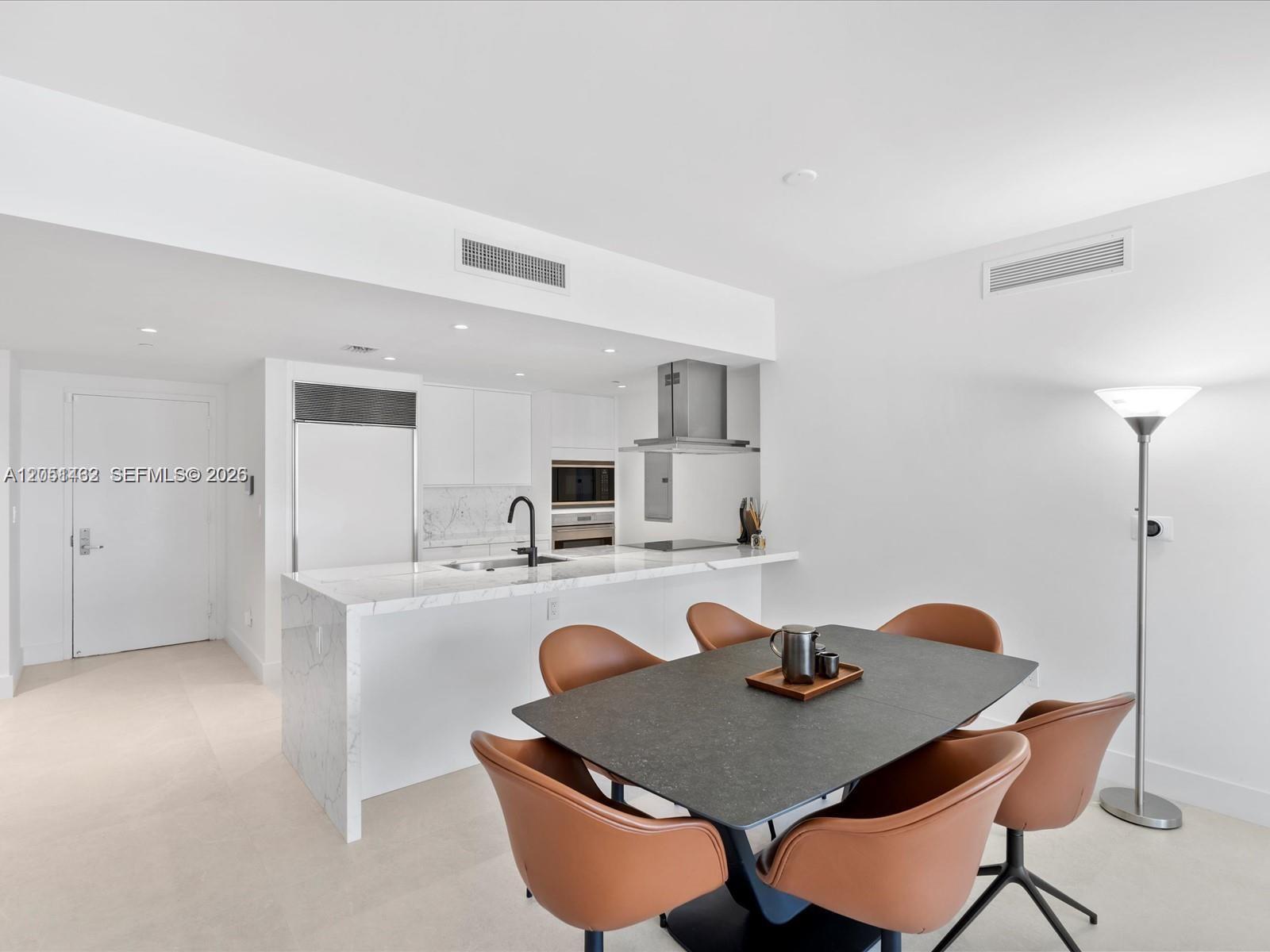495 Brickell Ave # 2305