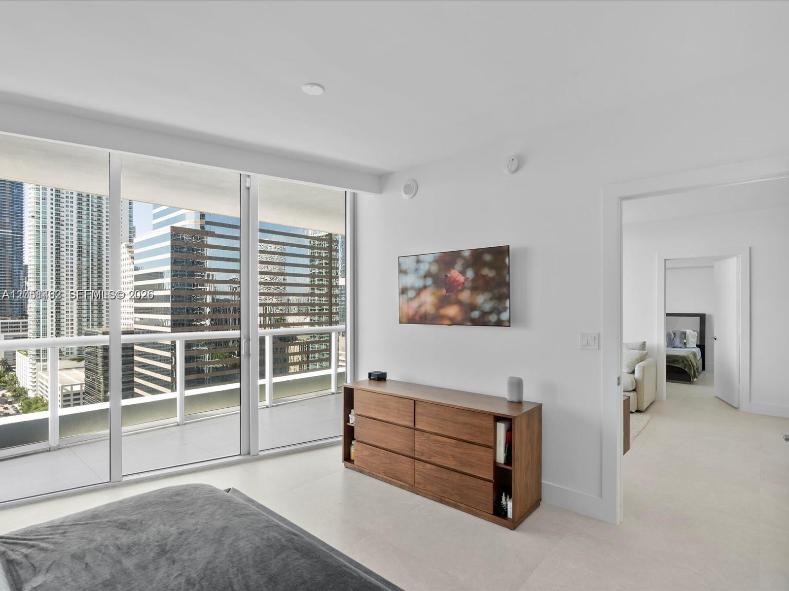 495 Brickell Ave # 2305