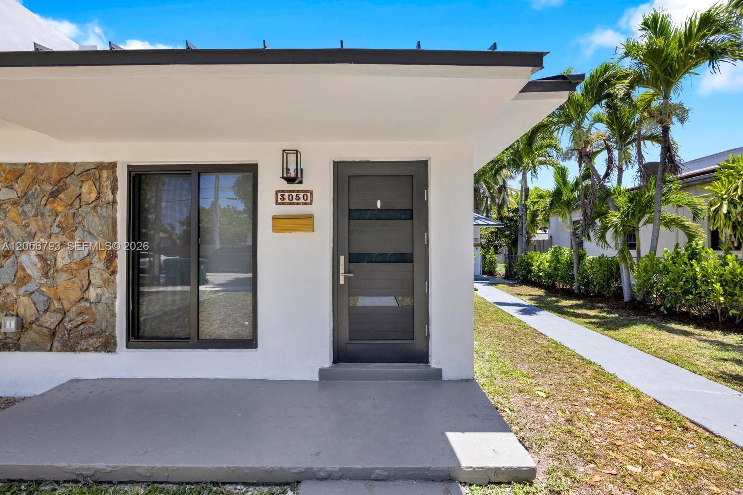 3050 SW 26th St # 3050