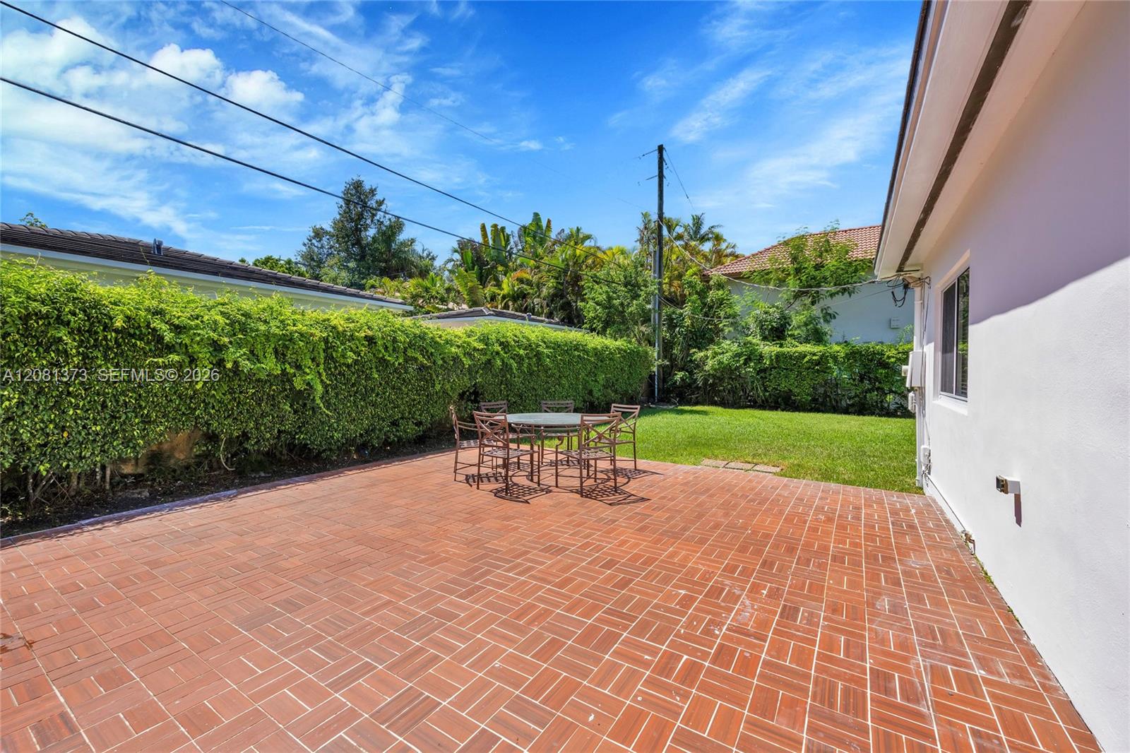 1540 Sarria Ave