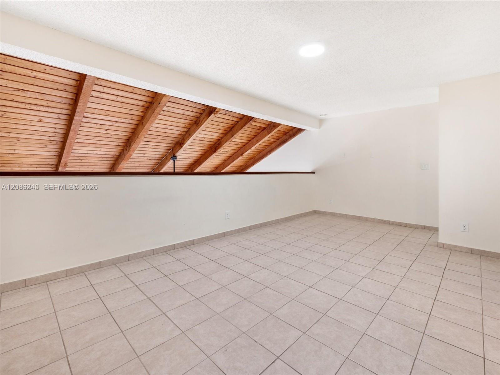 1424 SW 131st Place Cir E