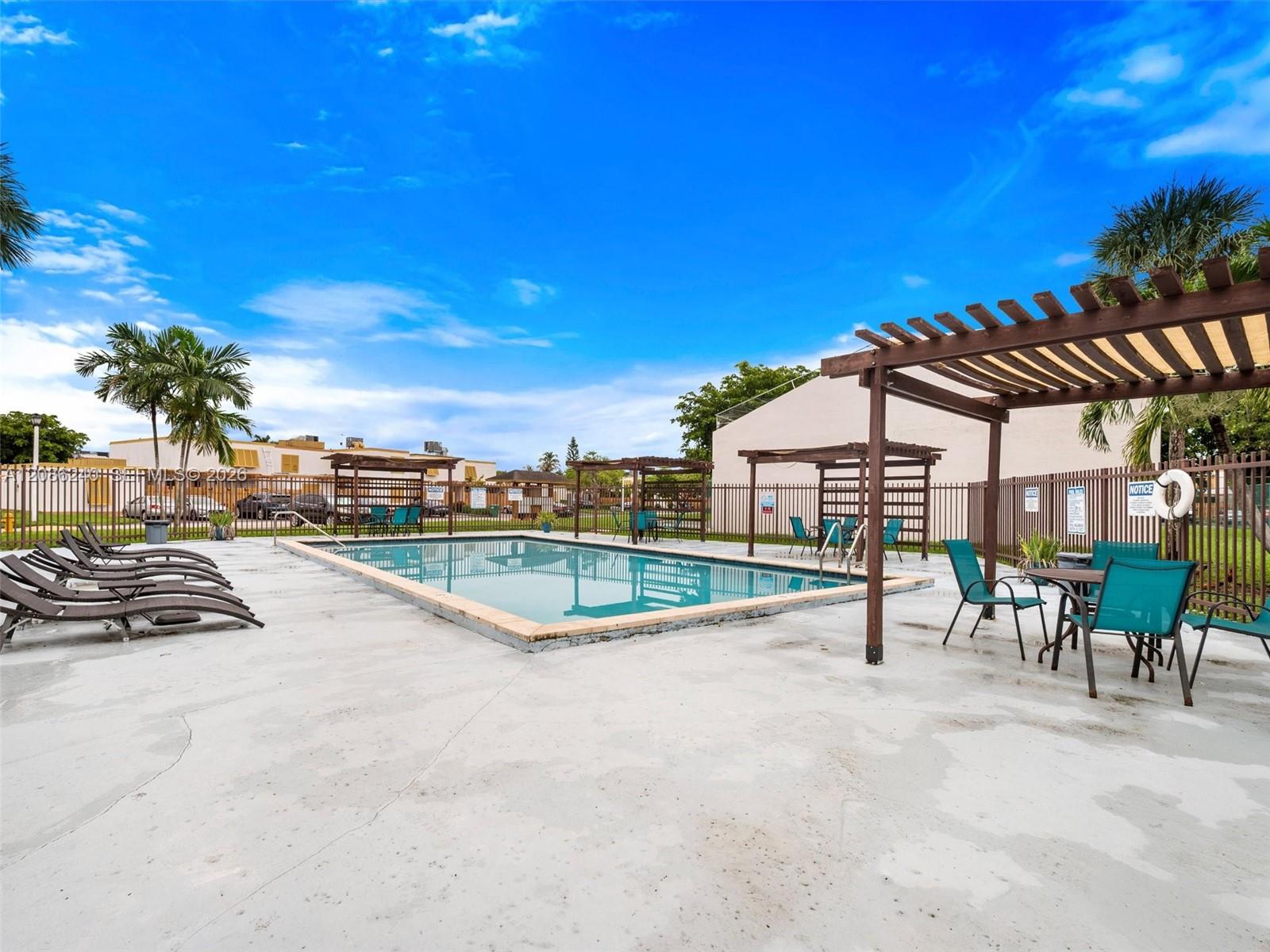 1424 SW 131st Place Cir E