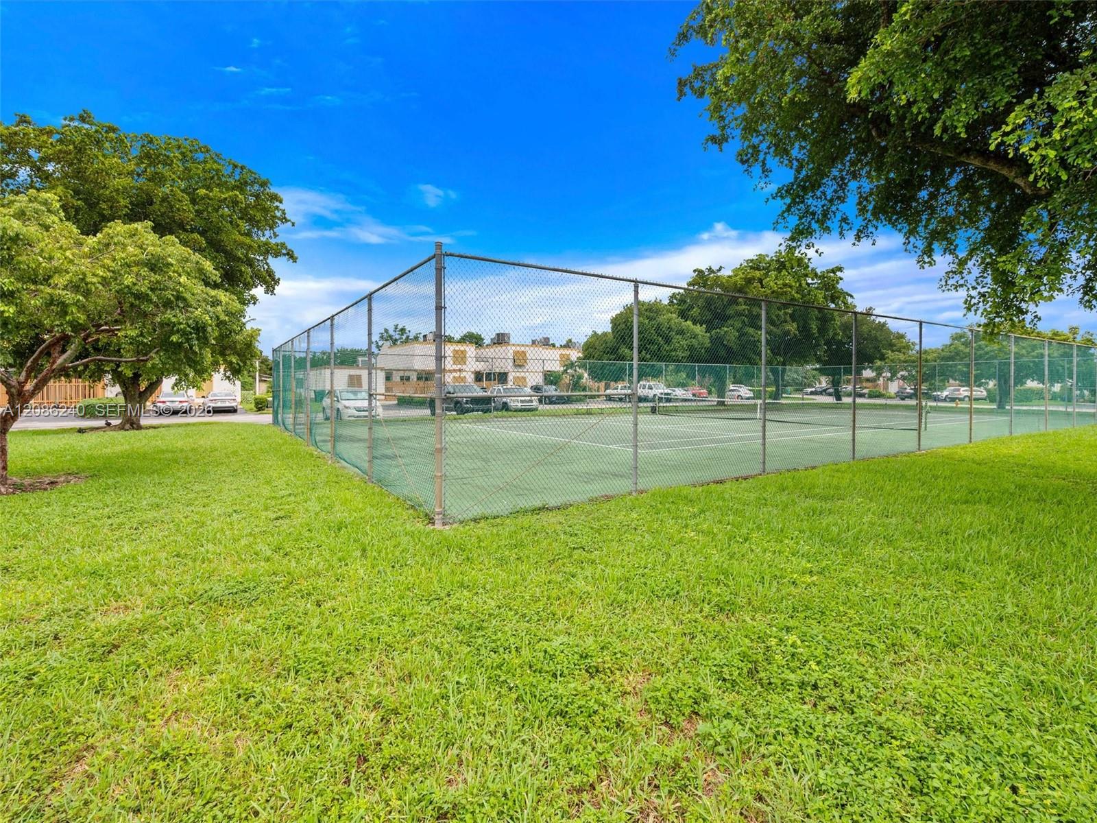 1424 SW 131st Place Cir E