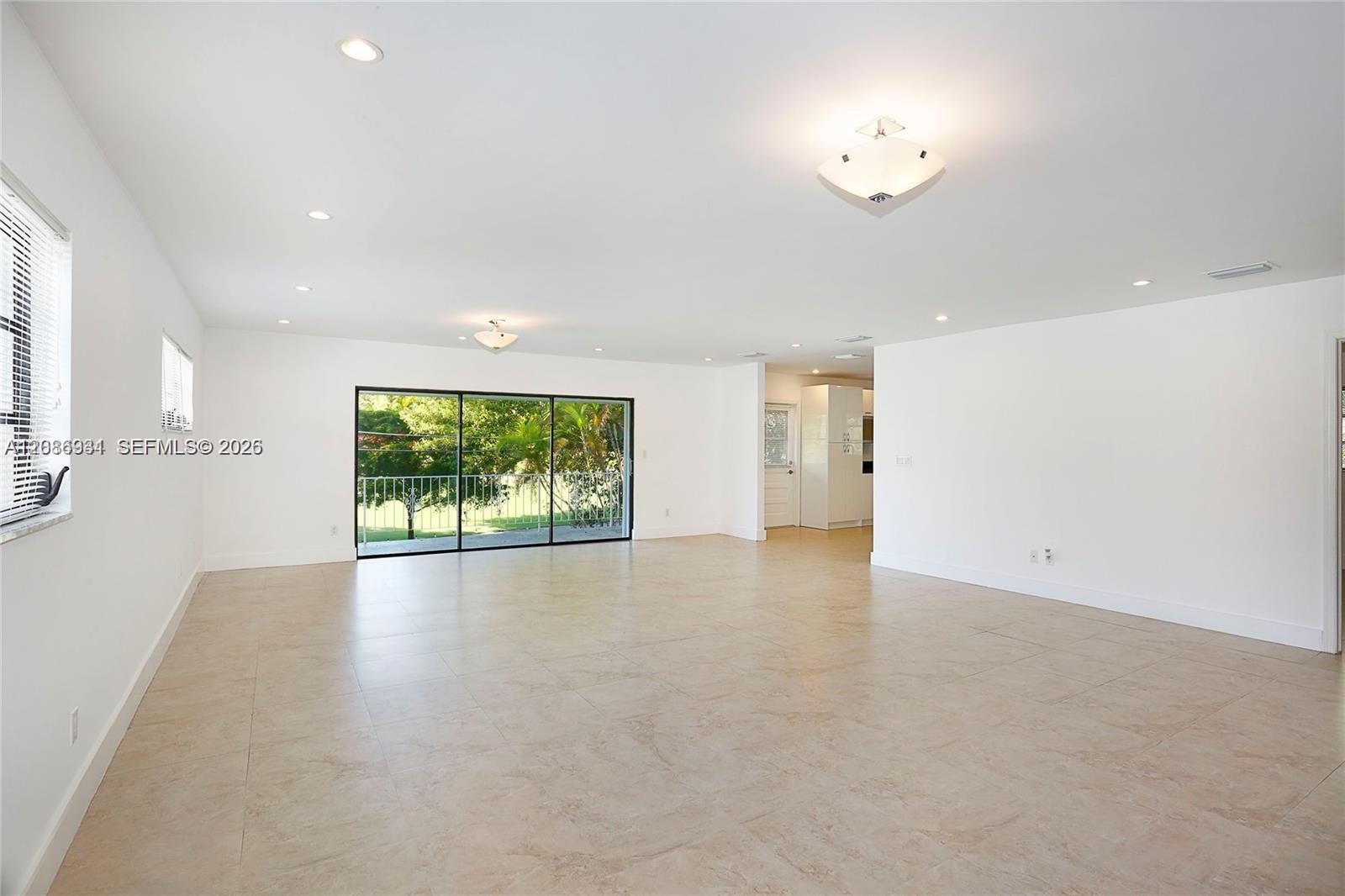 1175 Campo Sano Ave # 1175