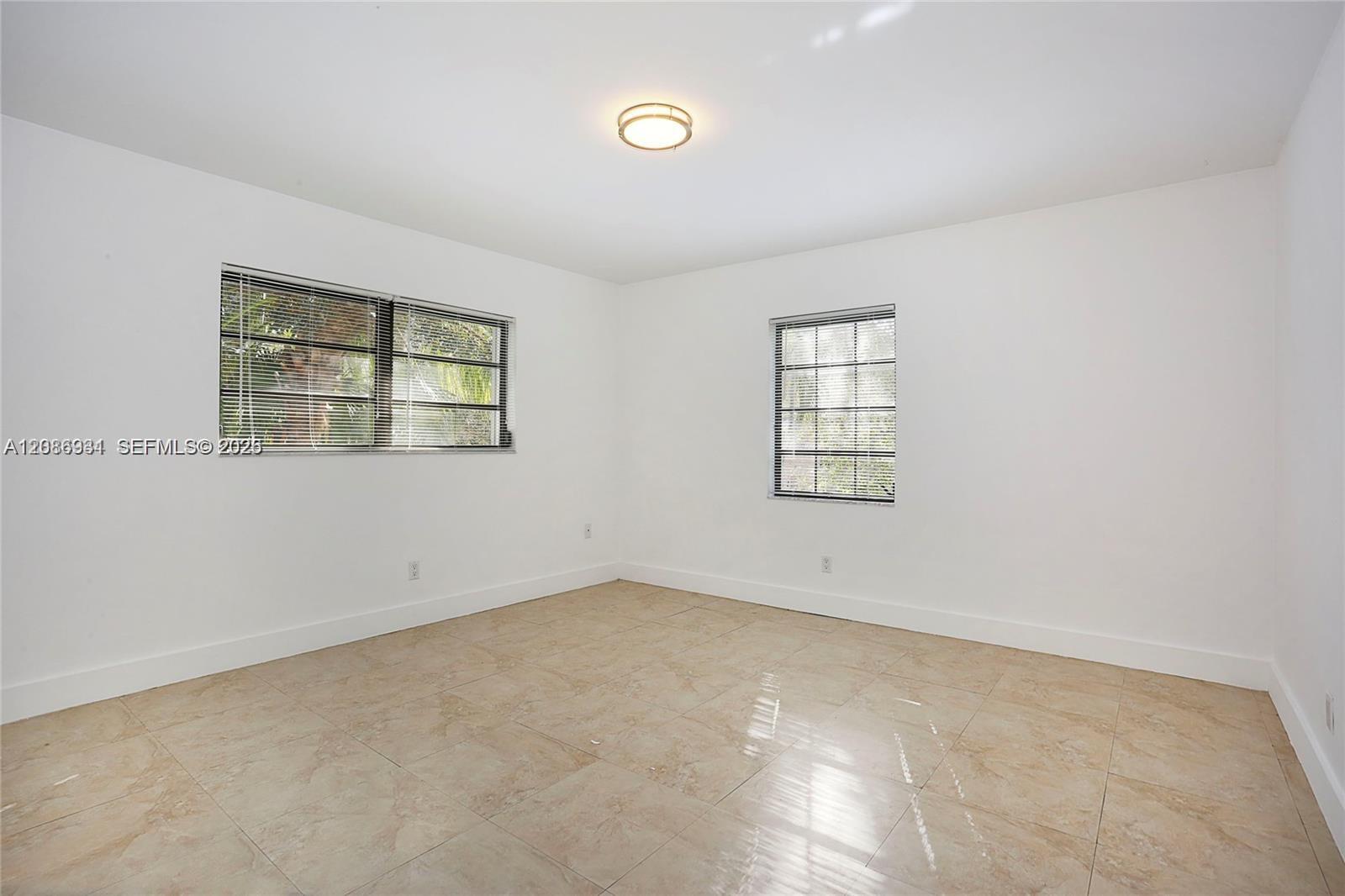 1175 Campo Sano Ave # 1175