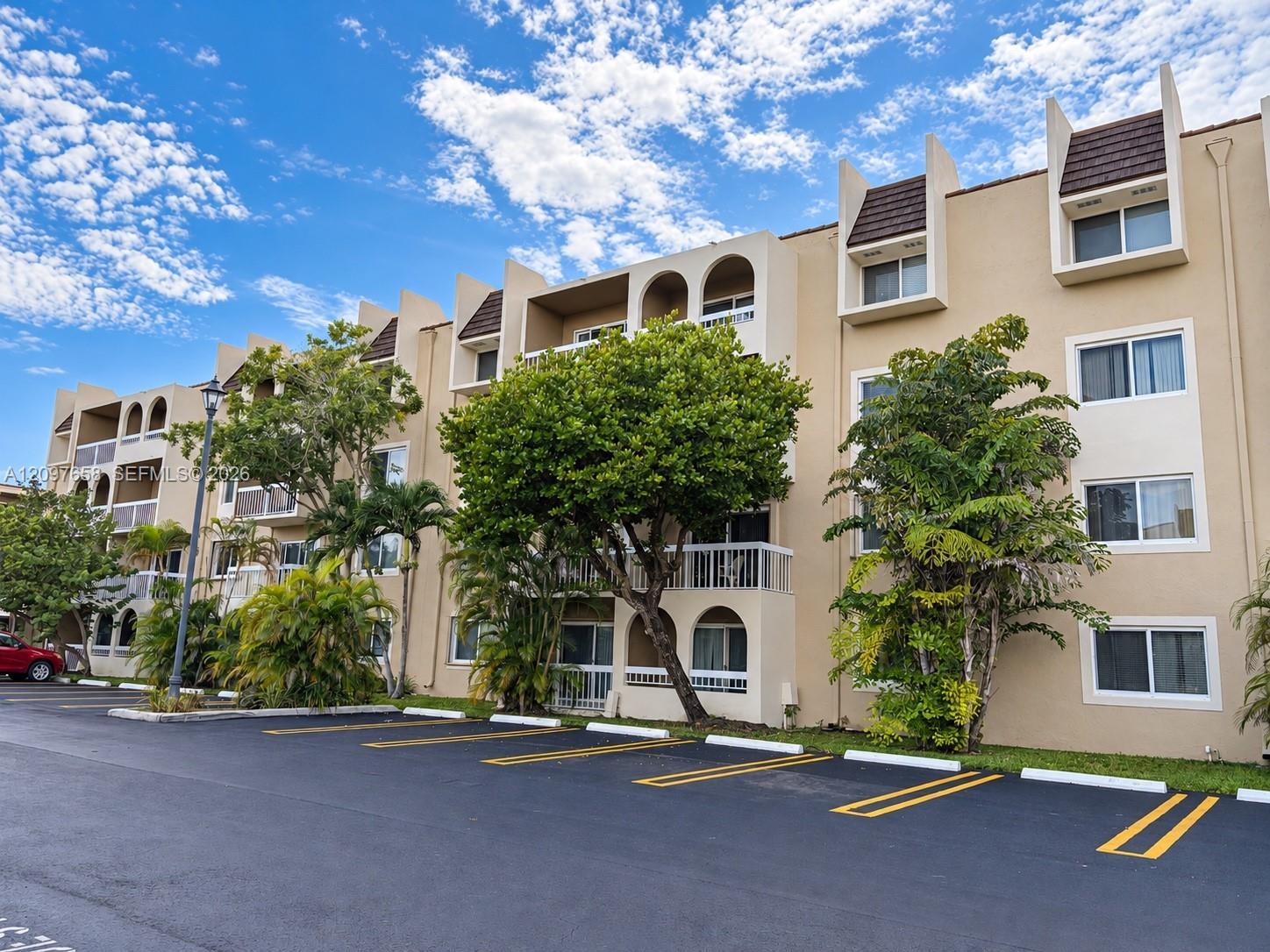 7815 Camino Real # 414 Unit: I-414