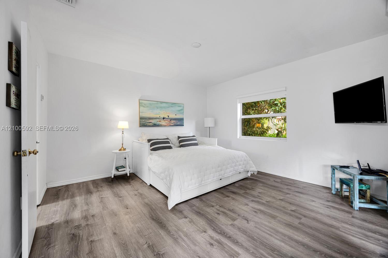1101 Coral Way