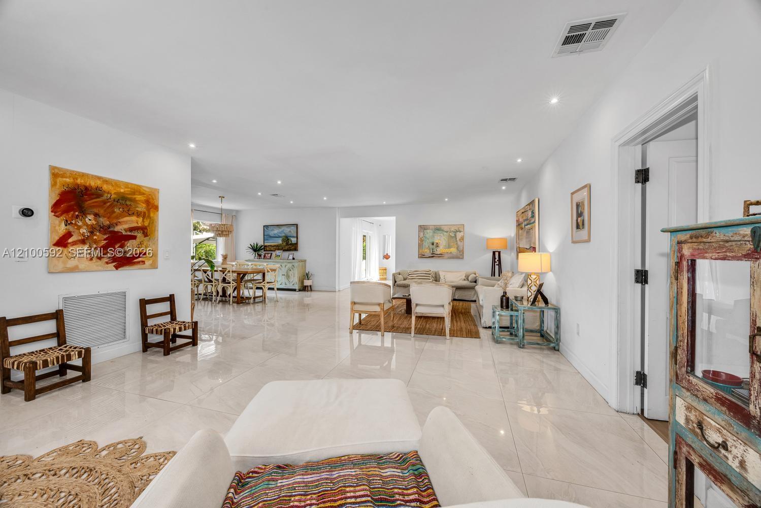 1101 Coral Way